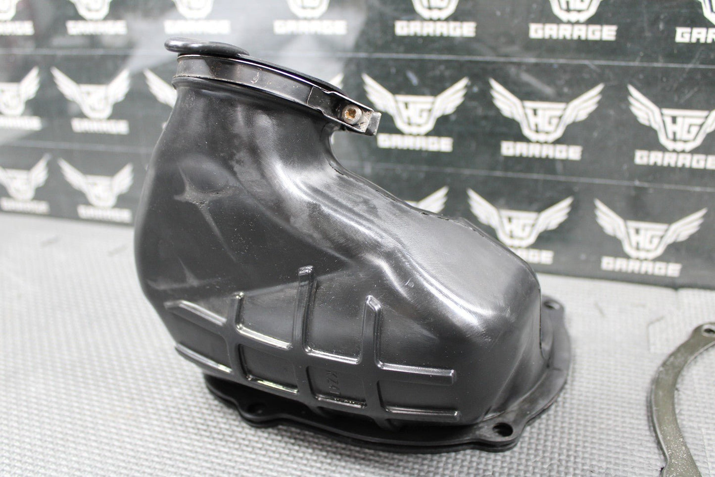 2001 HONDA CR125R OEM INTAKE BOOT AIRBOX AIR CLEANER CONNECTING TUBE 17253 - KZ4 - J - hggarage