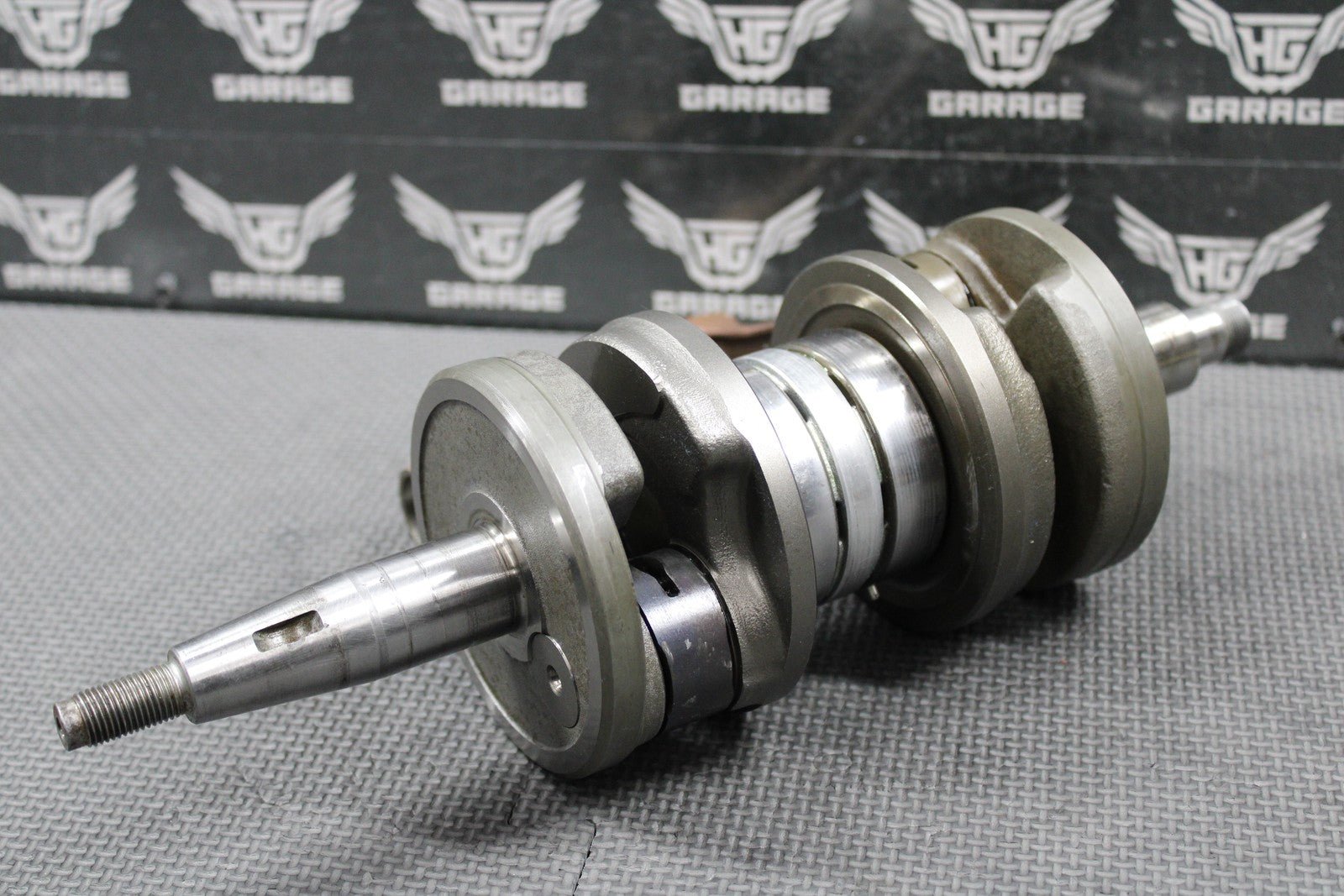 2001 87 - 06 YAMAHA BANSHEE YFZ350 OEM CRANKSHAFT CRANK SHAFT 29L - 11400 - 30 - 00 GOOD - hggarage