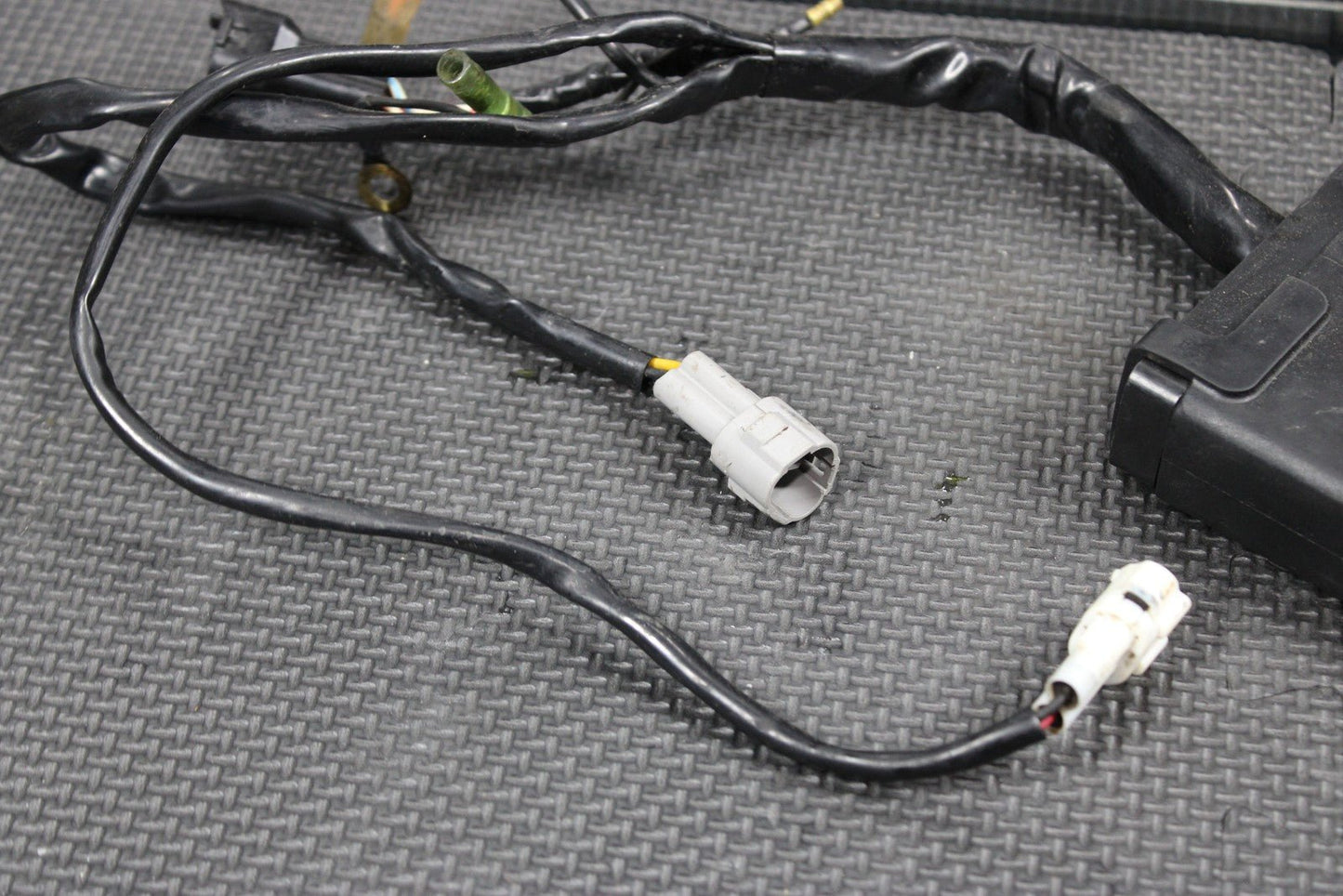 2001 00 - 01 YAMAHA YZ250 OEM ECU COMPUTER CONTROLLER UNIT ECM CDI - hggarage