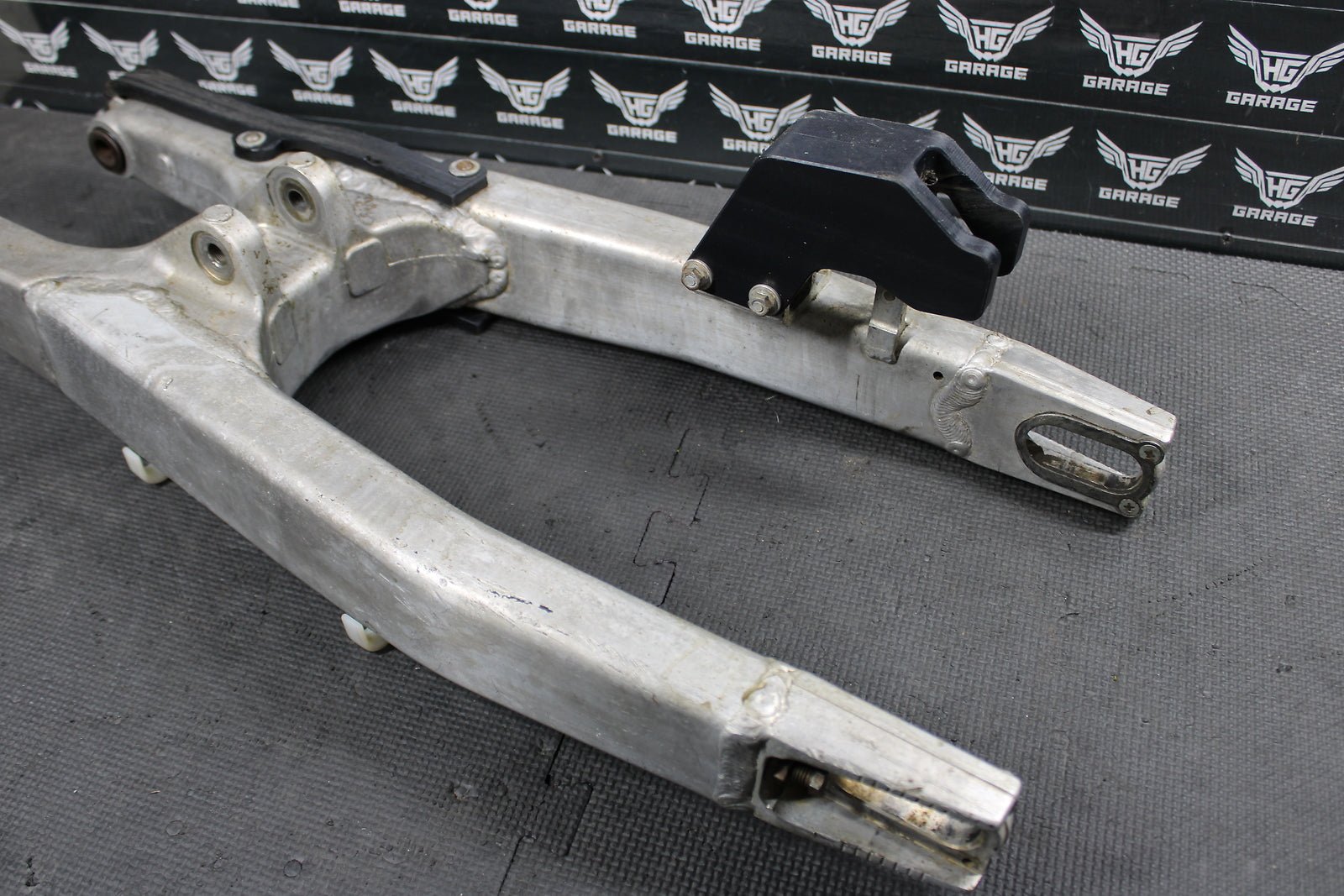 2007 KAWASAKI KLX450R KX450F OEM SWINGARM SWING ARM SUSPENSIION ASSEMBLY - hggarage