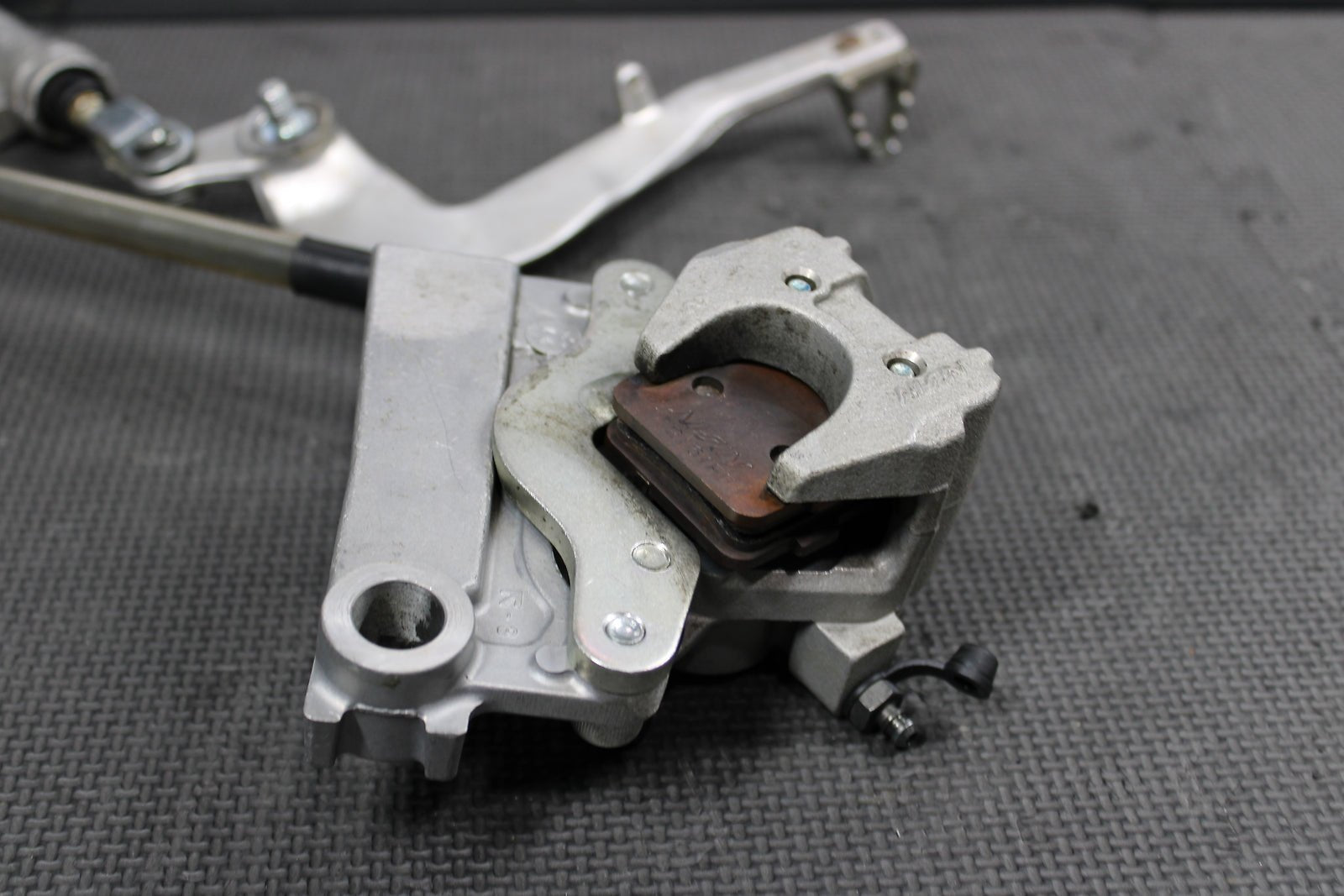 2020 KAWASAKI KX100 BIGWHEEL OEM NISSIN REAR BACK BRAKE CALIPER MASTER CYLINDER - hggarage