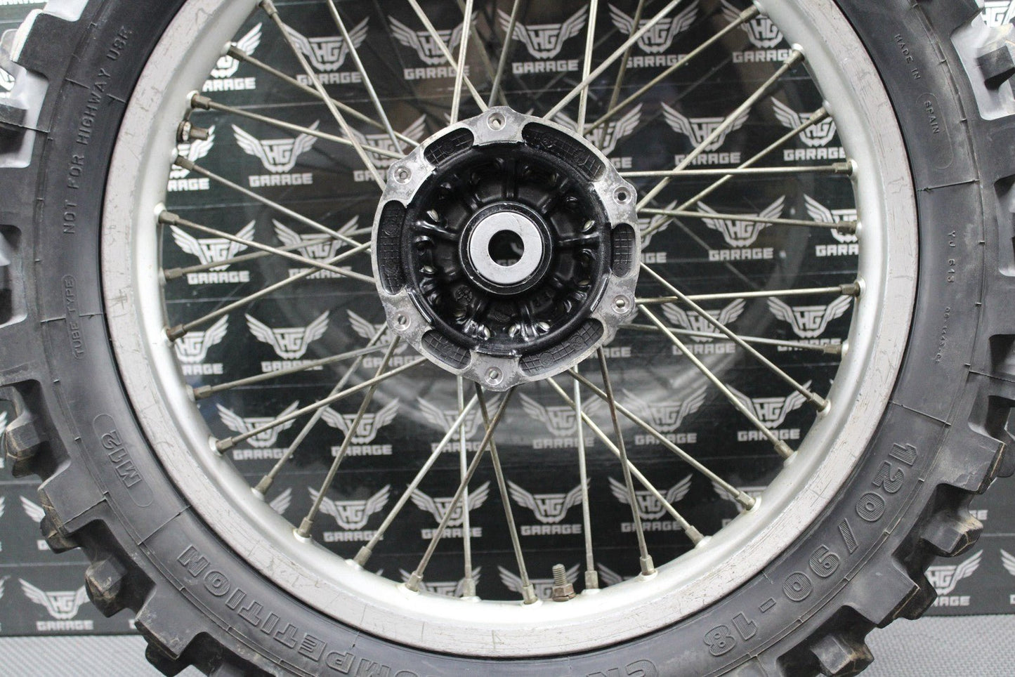 1988 HONDA CR125R OEM 18" x 1.85" REAR BACK WHEEL RIM HUB TIRE 426A5 - KS6 - 832ZA - hggarage