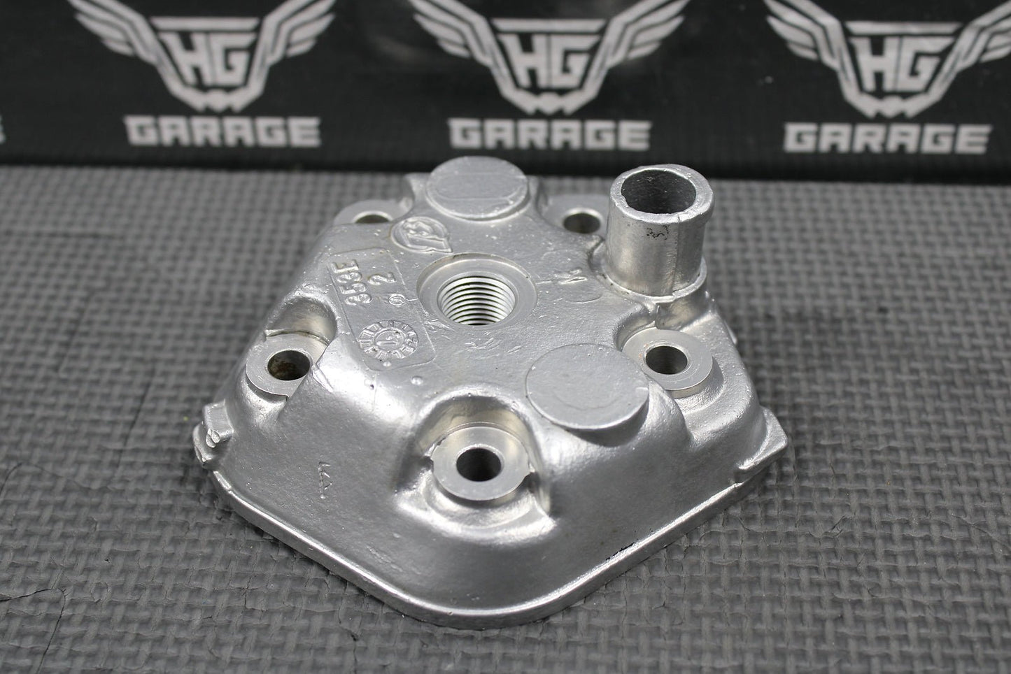 2005 03 - 08 KTM 65 SX OEM ENGINE MOTOR CYLINDER HEAD COVER CAP DOME 46030006700 - hggarage