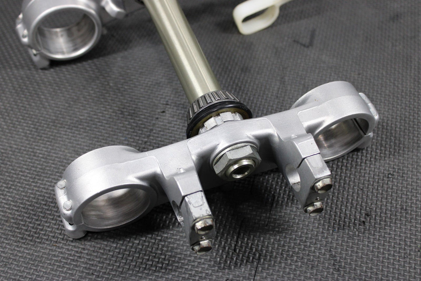 1996 KAWASAKI KX125 OEM FRONT FORKS LOWER UPPER TRIPLE TREE STEM CLAMP SET NICE! - hggarage