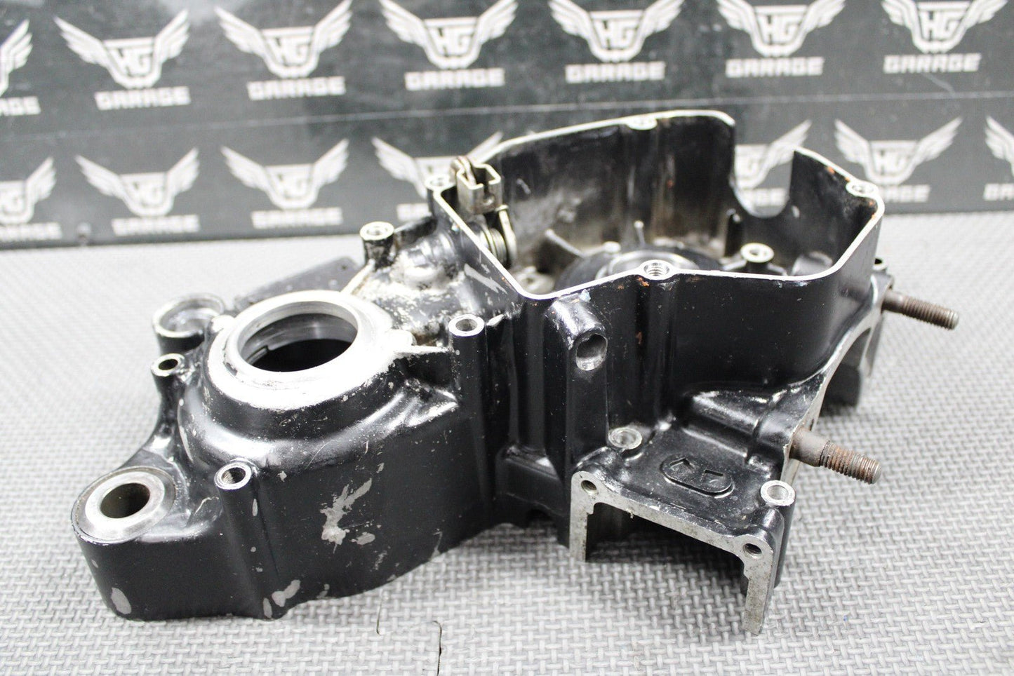 1988 HONDA CR125R OEM LEFT ENGINE MOTOR CRANKCASE CRANK CASE 112A0 - KS6 - 830 GOOD! - hggarage