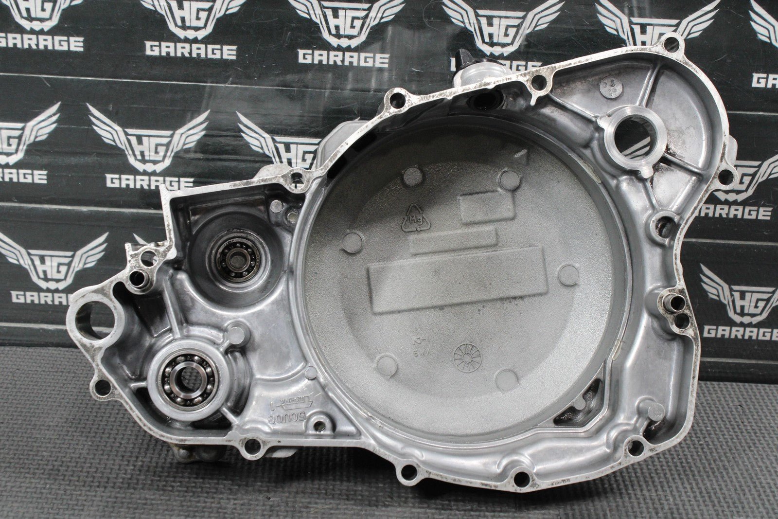 2001 YAMAHA 99 - 01 YZ250 OEM ENGINE INNER OUTER SIDE CLUTCH COVER 5CU - 15431 - 00 - 00 - hggarage
