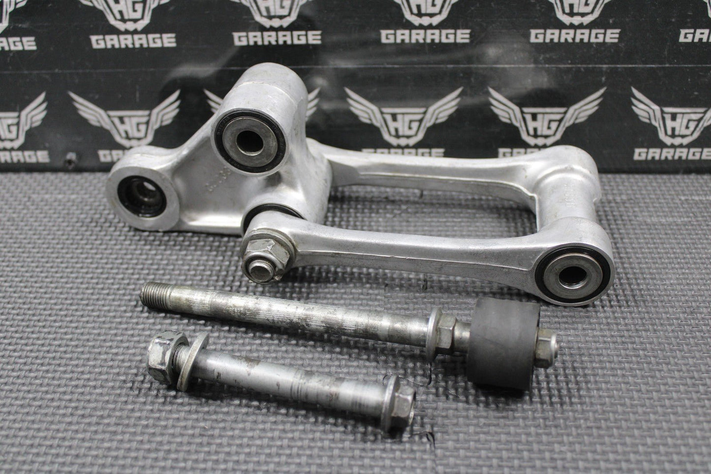 2000 2001 HONDA CR125R CR250R OEM REAR SHOCK LINKAGE ARM ROD GOOD BEARINGS! - hggarage