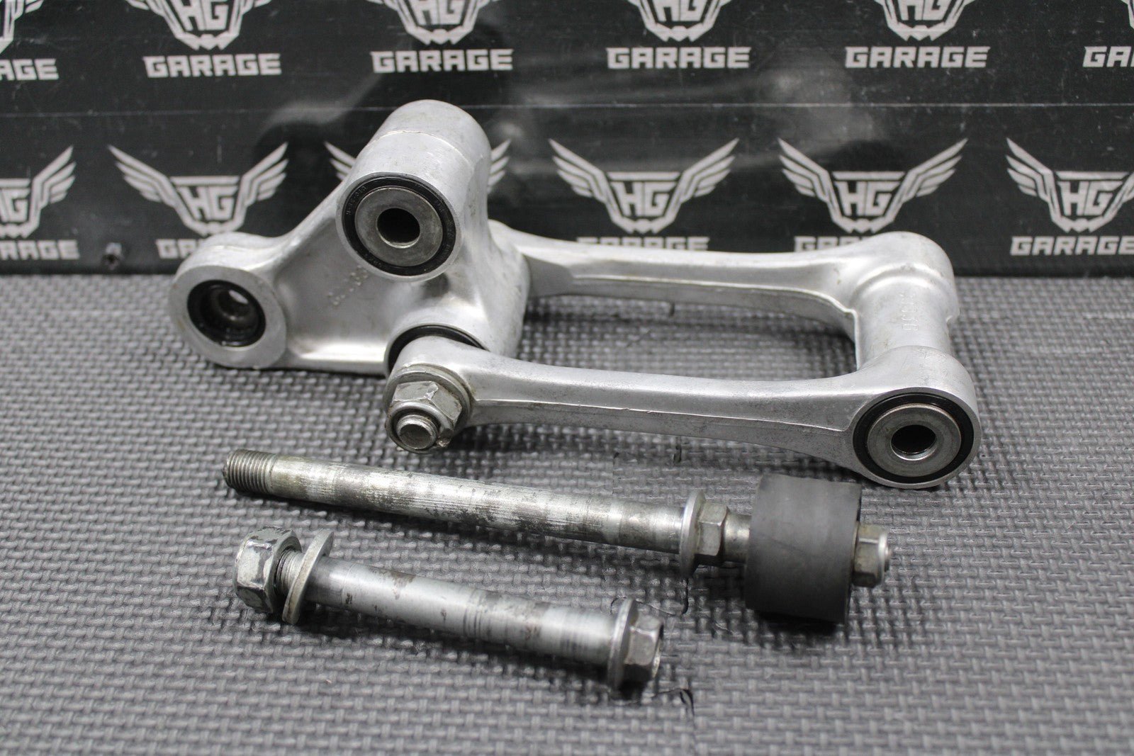 2000 2001 HONDA CR125R CR250R OEM REAR SHOCK LINKAGE ARM ROD GOOD BEARINGS! - hggarage