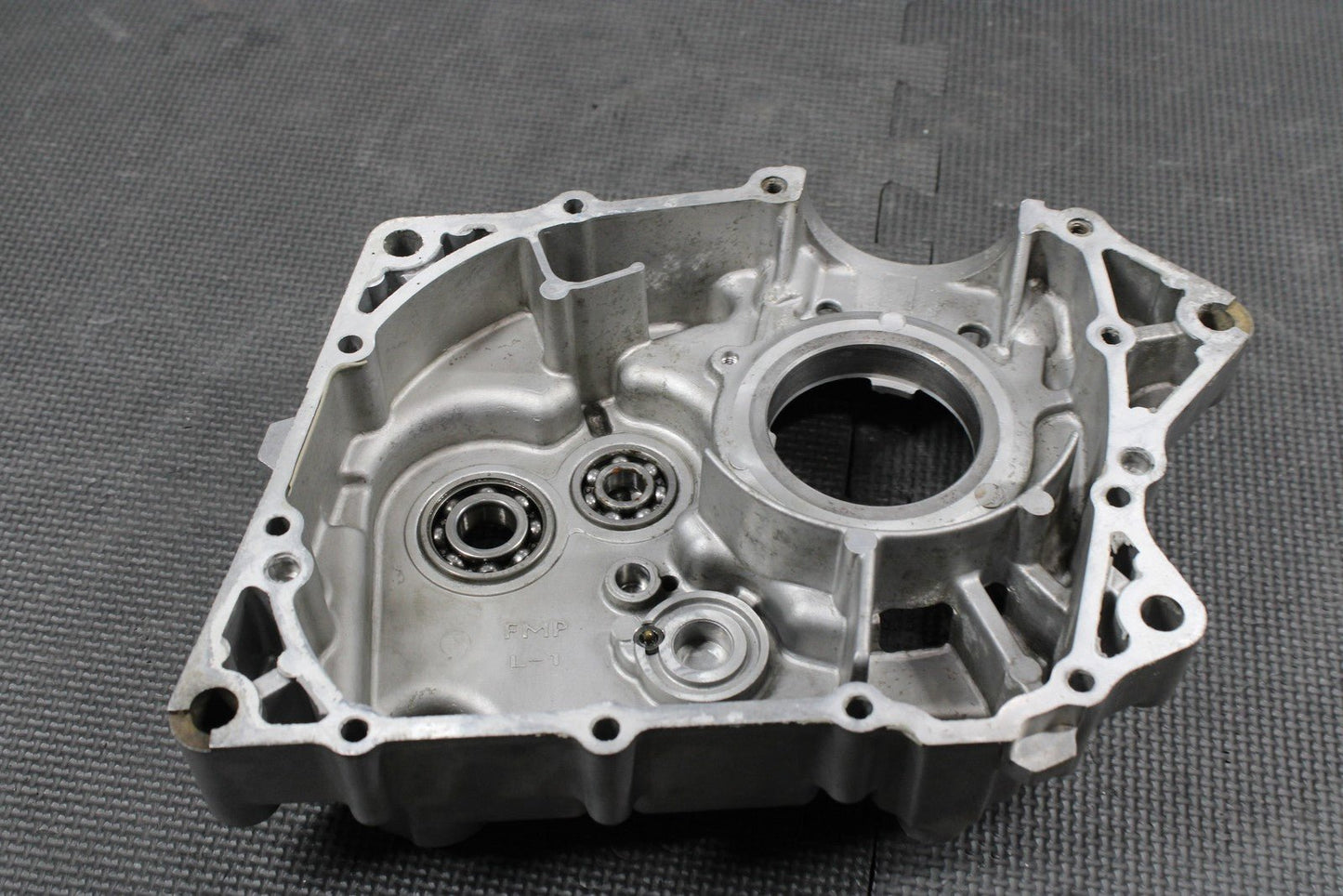 2008 KAWASAKI KLX140 OEM LEFT ENGINE CRANKCASE CRANK CASES BLOCK NEEDS REPAIR! - hggarage