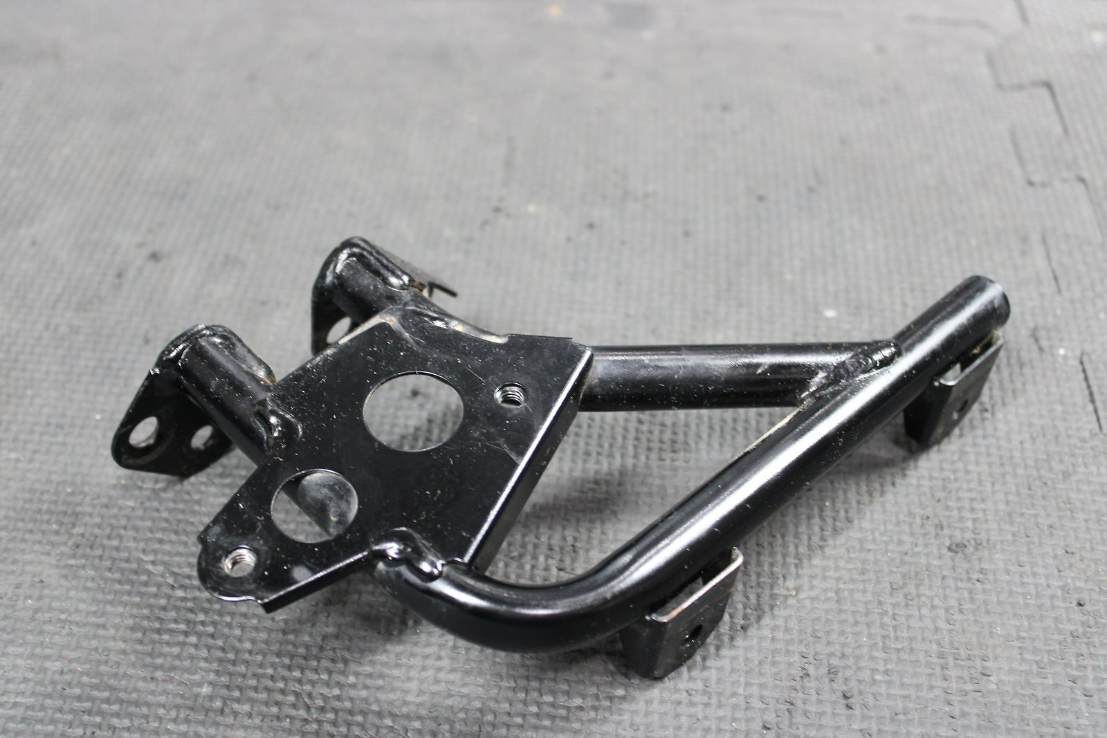 2015 KAWASAKI 01 - 09 / 11 - 19 KX100 01 - 19 KX85 OEM LEFT RADIATOR BRACKET MOUNT - hggarage