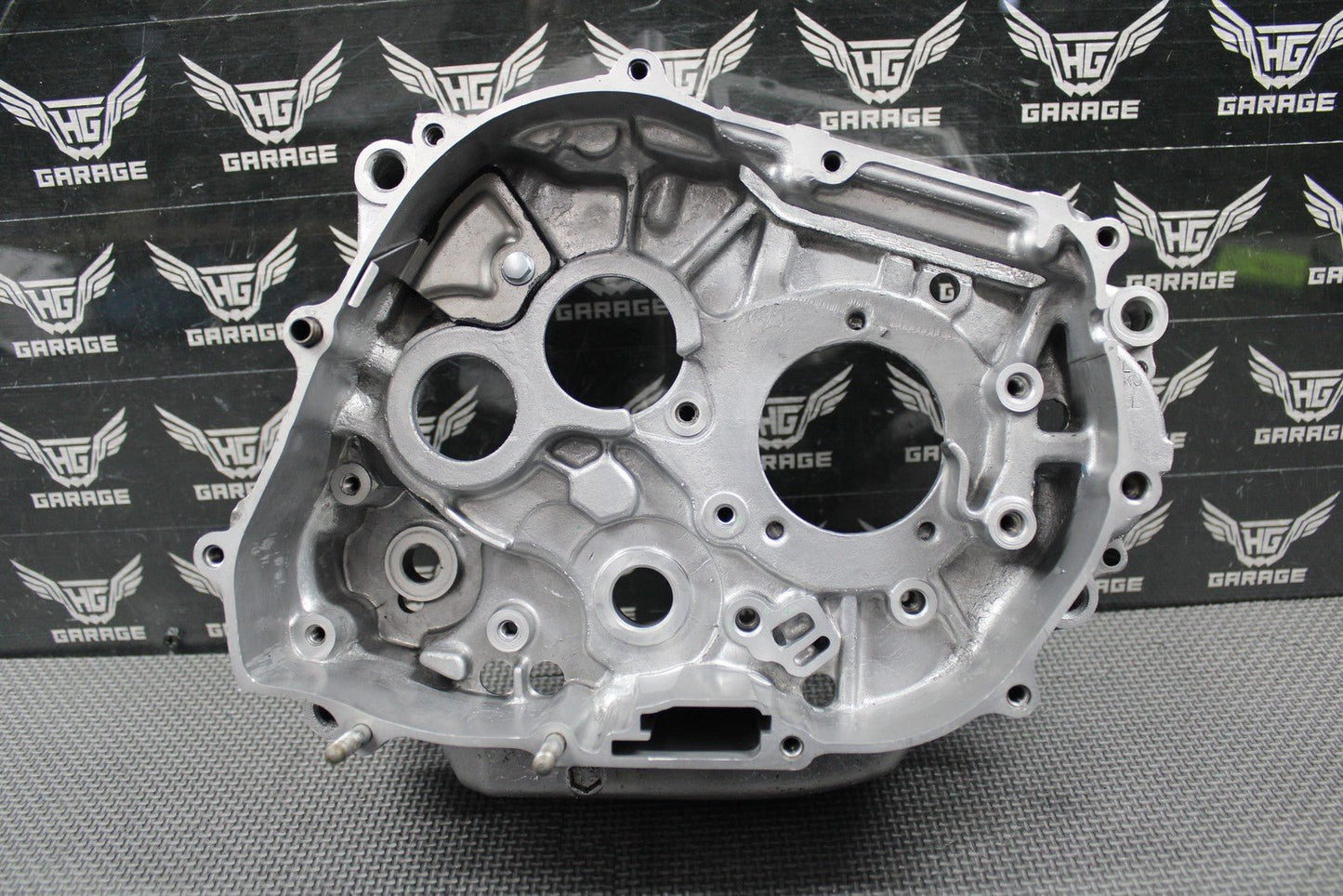 1991 HONDA 90 - 95 XR250R OEM RIGHT ENGINE CRANKCASE CRANK CASE 11100 - KZ1 - 671 MINT - hggarage