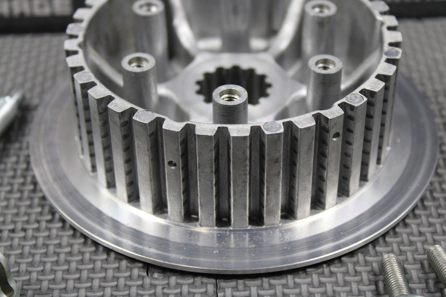2022 YAMAHA 19 - 22 YZ250F 20 - 22 YZ250FX OEM CLUTCH BOSS CENTER HUB B7B - 16371 - 00 - 0 - hggarage