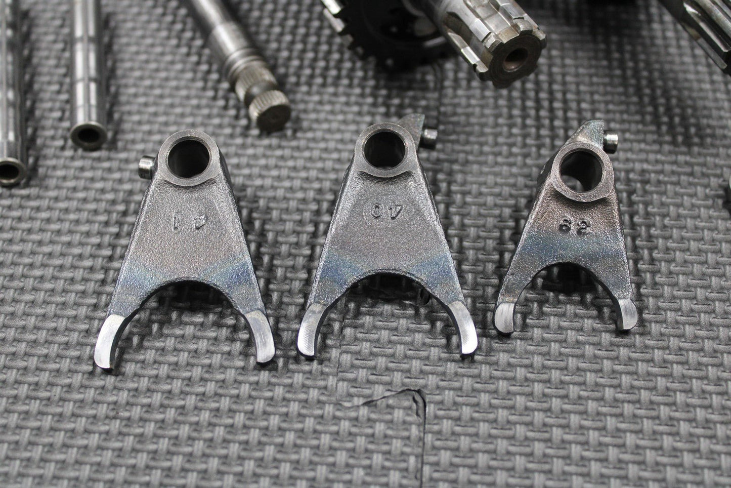2015 KAWASAKI 05 - 21 KX85 OEM TRANSMISSION TRANNY GEARBOX GEARS SHIFT FORKS NICE! - hggarage