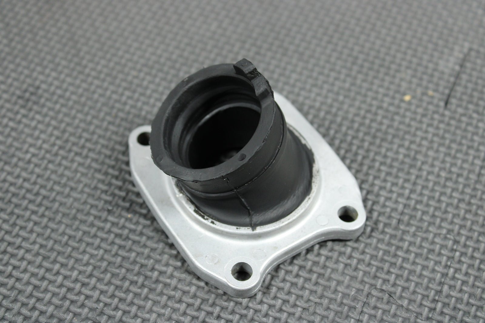 1993 Honda CR80 CR80R OEM Intake Reed Block Assembly - hggarage