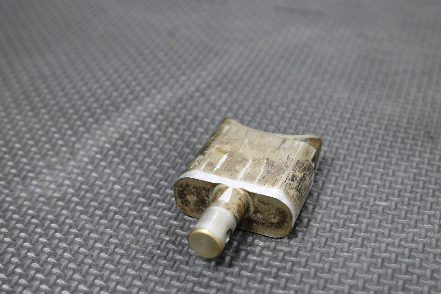 1996 SUZUKI RM250 MODEL T OEM ENGINE POWER VALVE GOVERNOR EXHAUST VALVE ASSEMBLY - hggarage