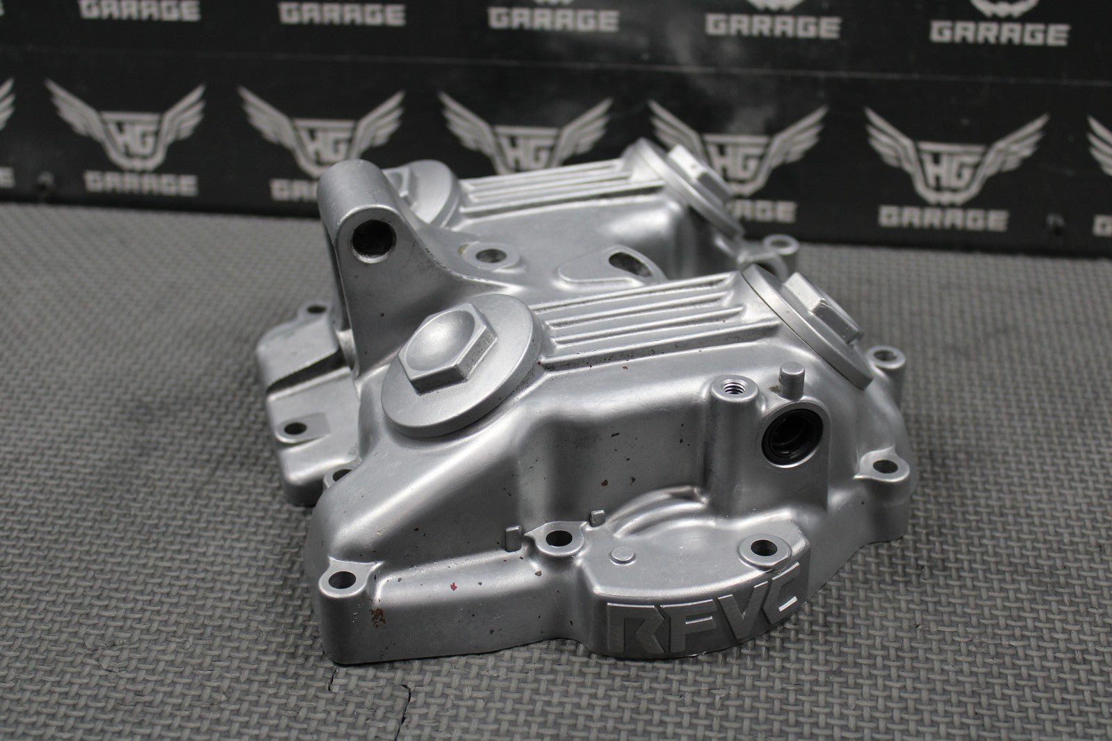 1989 HONDA 88 - 95 XR250R OEM ENGINE CYLINDER HEAD VALVE COVER 12311 - KT1 - 780 NICE! - hggarage