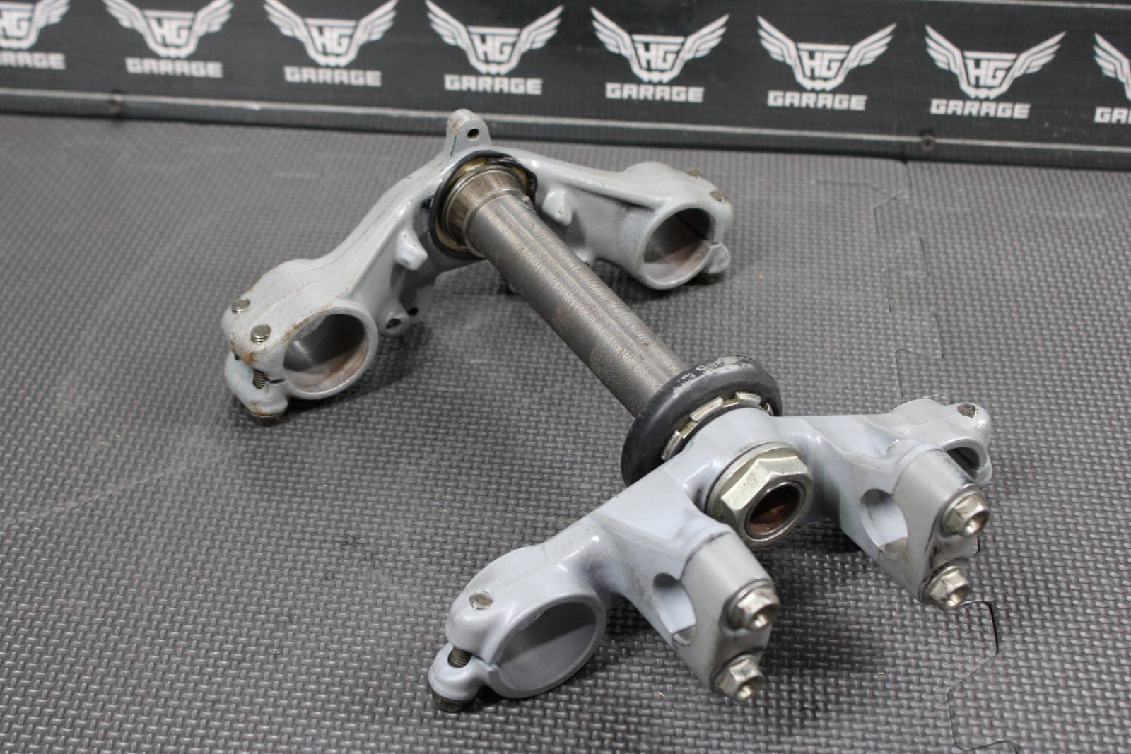 1991 87 - 95 HONDA CR80R OEM FRONT FORKS LOWER UPPER TRIPLE TREE STEM CLAMP - hggarage