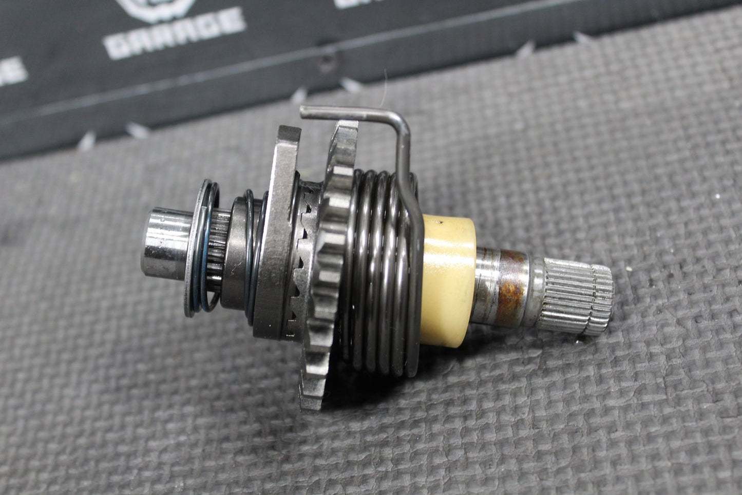 2018 YAMAHA YZ250F OEM KICKSTART KICK START SHAFT W IDLER GEAR - hggarage