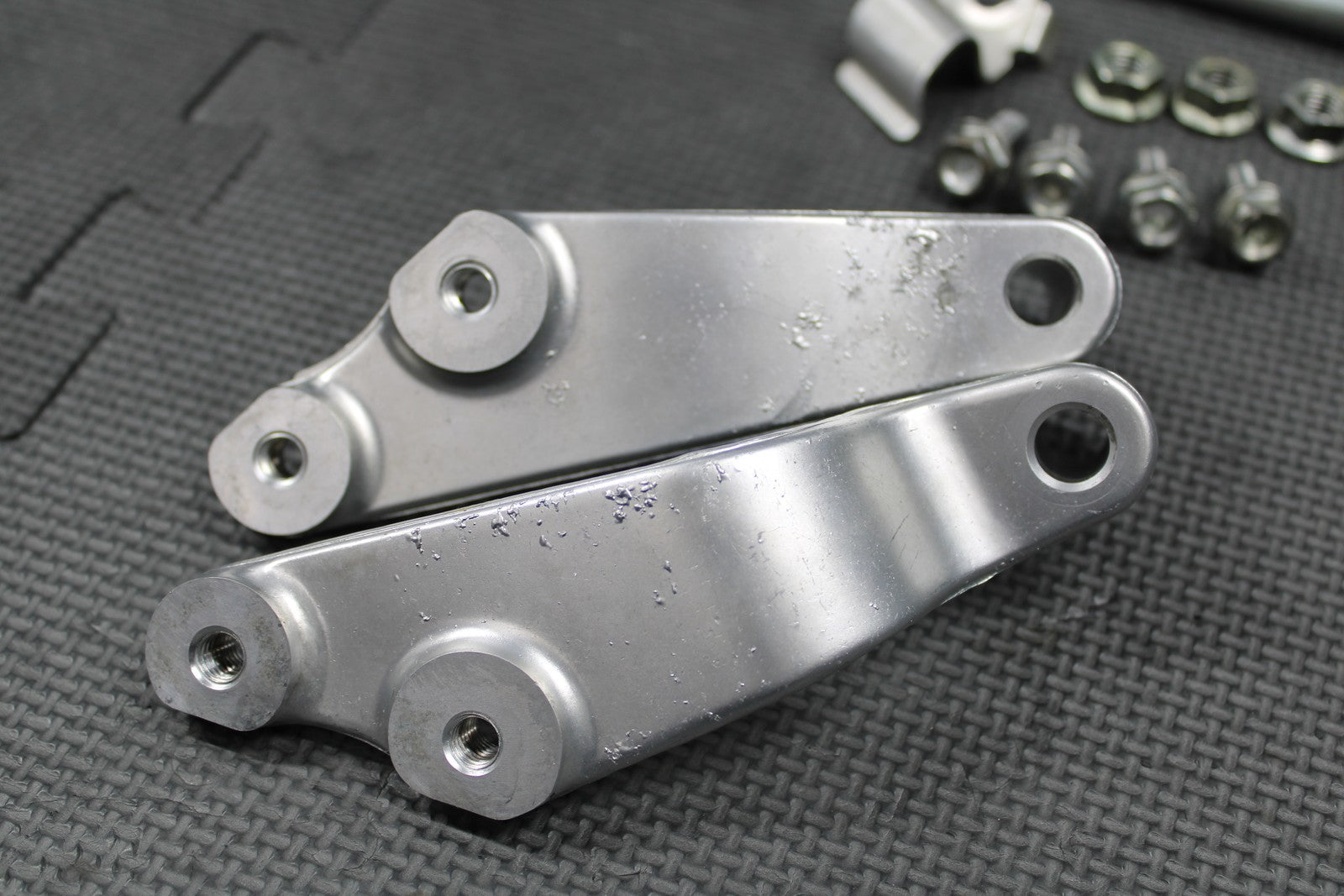 2006 HONDA CRF450X 05 - 17 OEM ENGINE MOTOR MOUNT STAY BRACKETS BOLTS HARDWARE - hggarage
