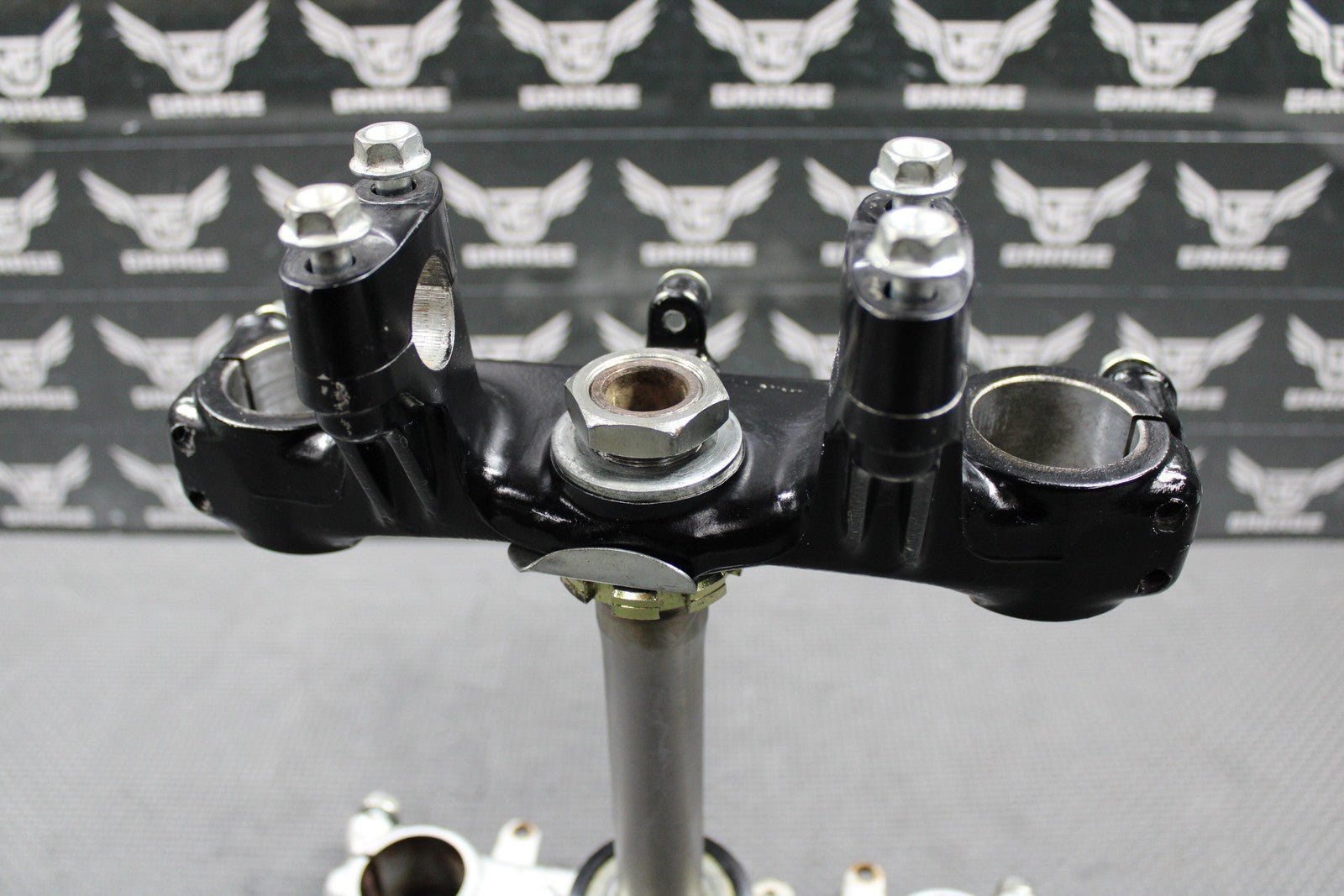1999 HONDA XR200R 90 - 02 OEM FRONT FORKS LOWER UPPER TRIPLE TREE STEM BAR CLAMP - hggarage