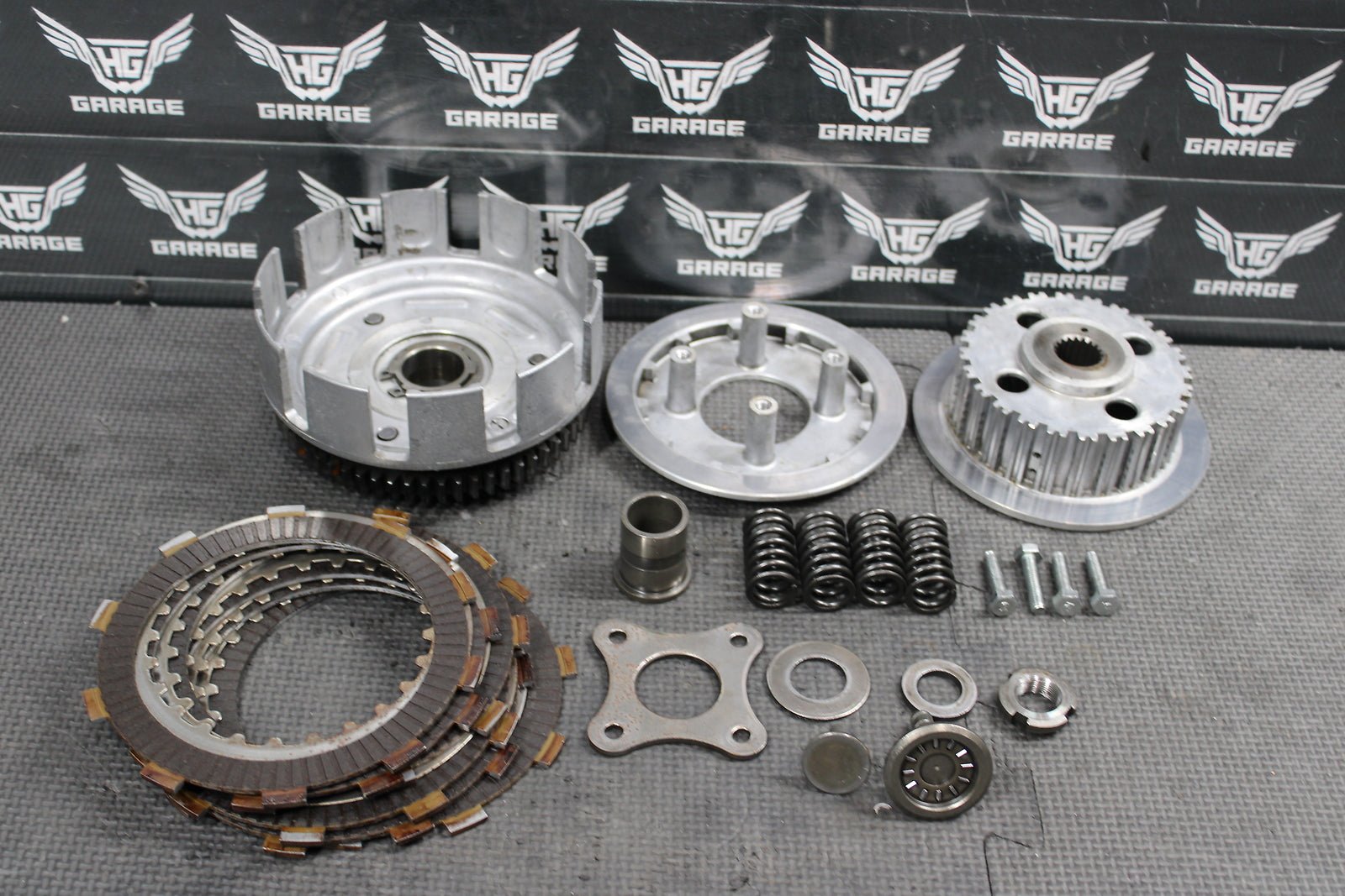 1986 Honda XR250R OEM Complete Clutch W Plates Basket Hub 22100 - KT1 - 010 - hggarage
