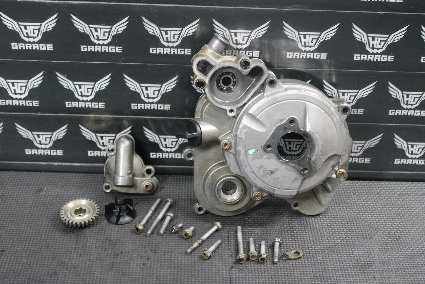 2013 KTM 65SX OEM Engine Motor Side Clutch Cover Waterpump 46330101000 - hggarage