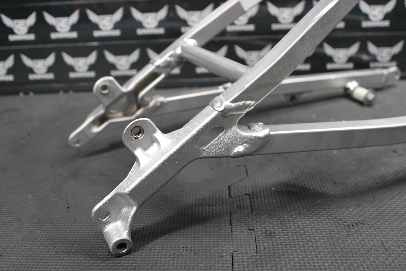2009 Yamaha YZ450F OEM Rear Back Sub Frame Subframe Seat Rail 5XC - 21190 - L0 - 00 - hggarage