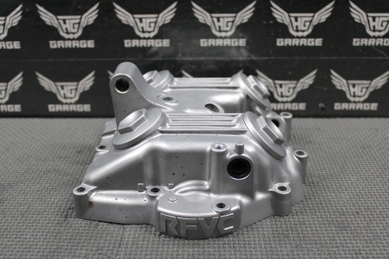 1989 HONDA 88 - 95 XR250R OEM ENGINE CYLINDER HEAD VALVE COVER 12311 - KT1 - 780 NICE! - hggarage