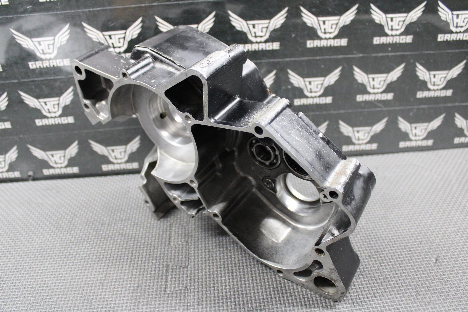 1988 HONDA CR125R OEM LEFT ENGINE MOTOR CRANKCASE CRANK CASE 112A0 - KS6 - 830 GOOD! - hggarage