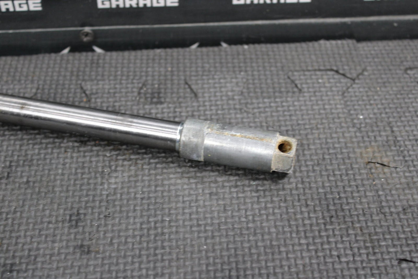 1998 HONDA XR200R 85 - 88 / 1990 1991 / 93 - 02 OEM FRONT WHEEL RIM AXLE PIVOT BOLT - hggarage