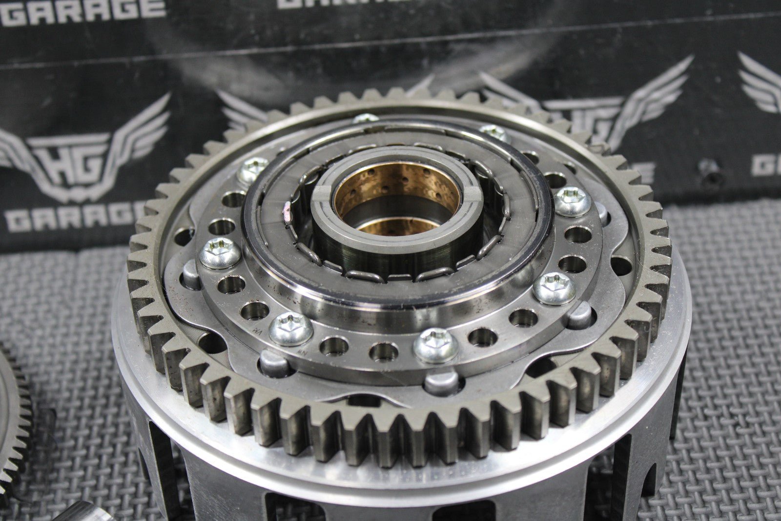 2022 YAMAHA 21 - 22 WR250F YZ250F FX OEM CLUTCH BASKET ONE WAY STARTER GEAR NICE! - hggarage