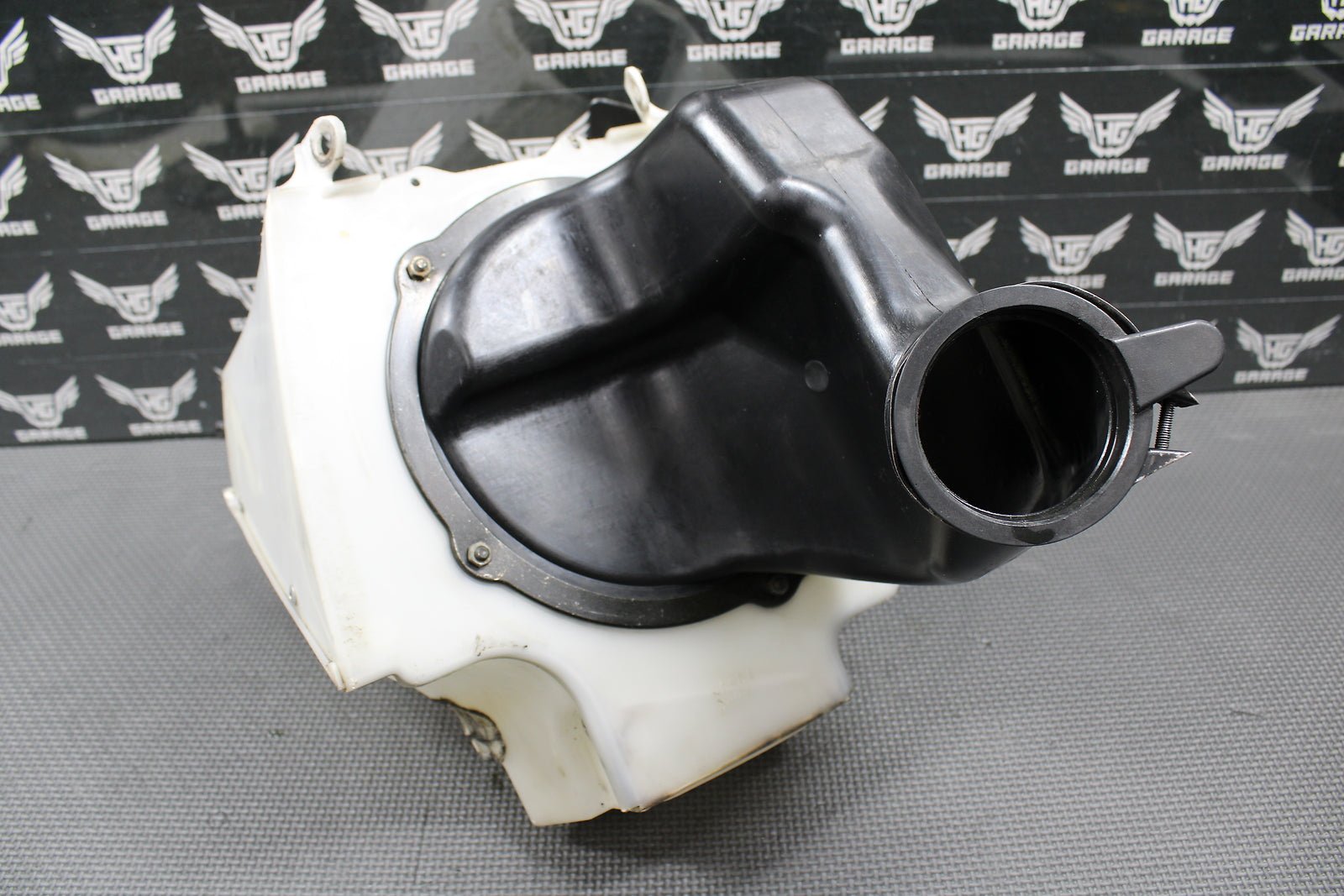 1998 1999 HONDA CR125R OEM AIRBOX AIR CLEANER CASE FILTER BOX INTAKE BOOT NICE! - hggarage