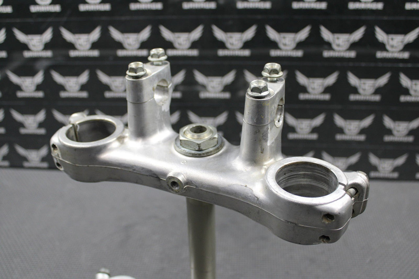 1988 HONDA CR250R OEM FRONT FORKS LOWER UPPER TRIPLE TREE STEM BAR CLAMP - hggarage