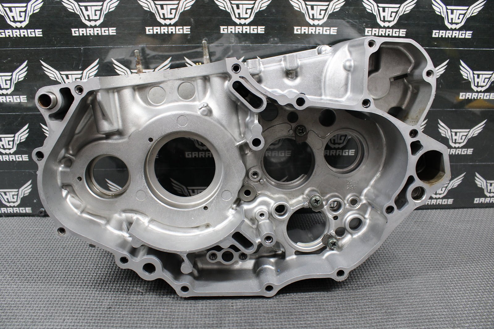 2000 SUZUKI 00 - 23 DRZ400 DRZ400S OEM LEFT RIGHT ENGINE CRANKCASE CRANK CASES - hggarage