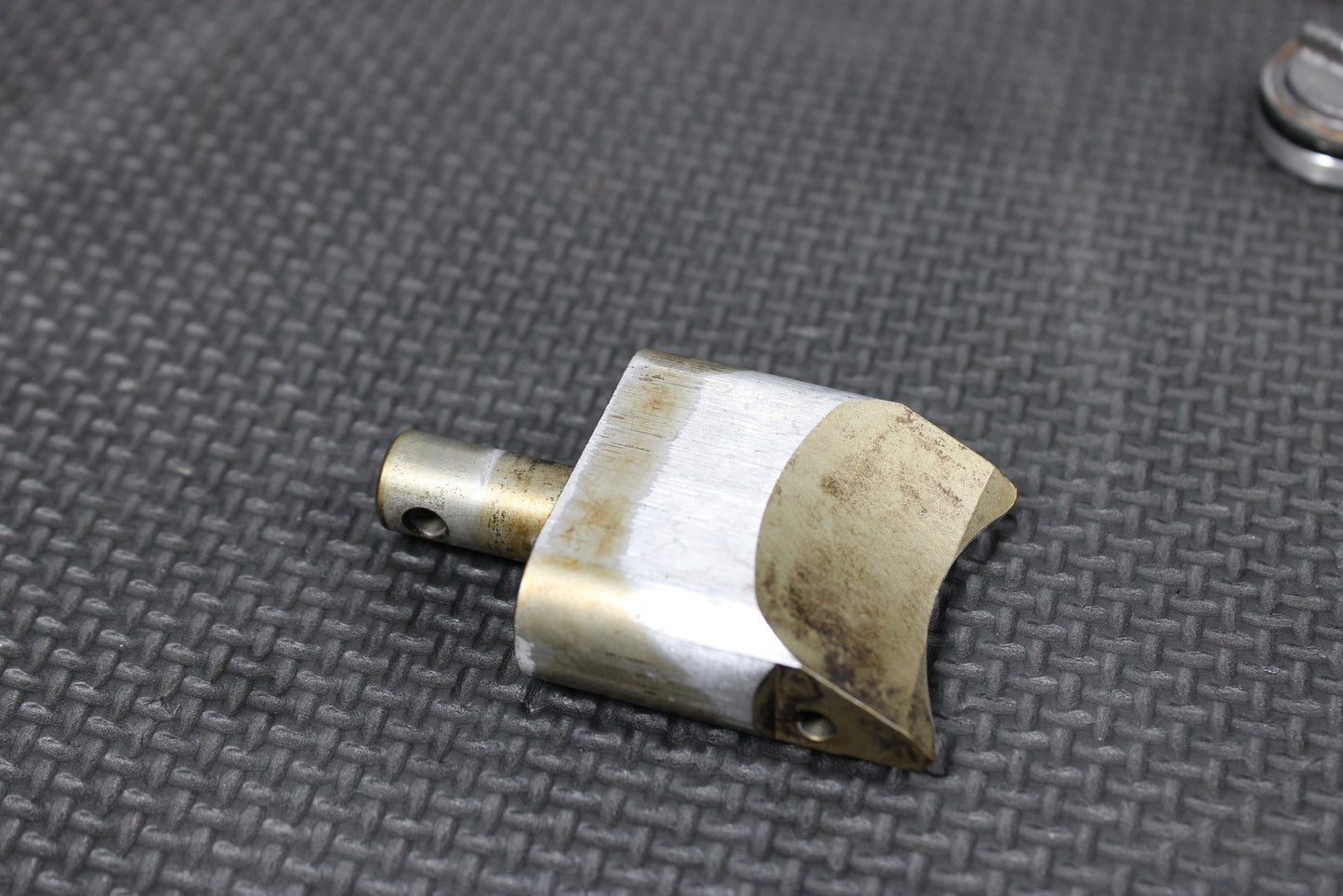 1996 SUZUKI RM250 MODEL T OEM ENGINE POWER VALVE GOVERNOR EXHAUST VALVE ASSEMBLY - hggarage