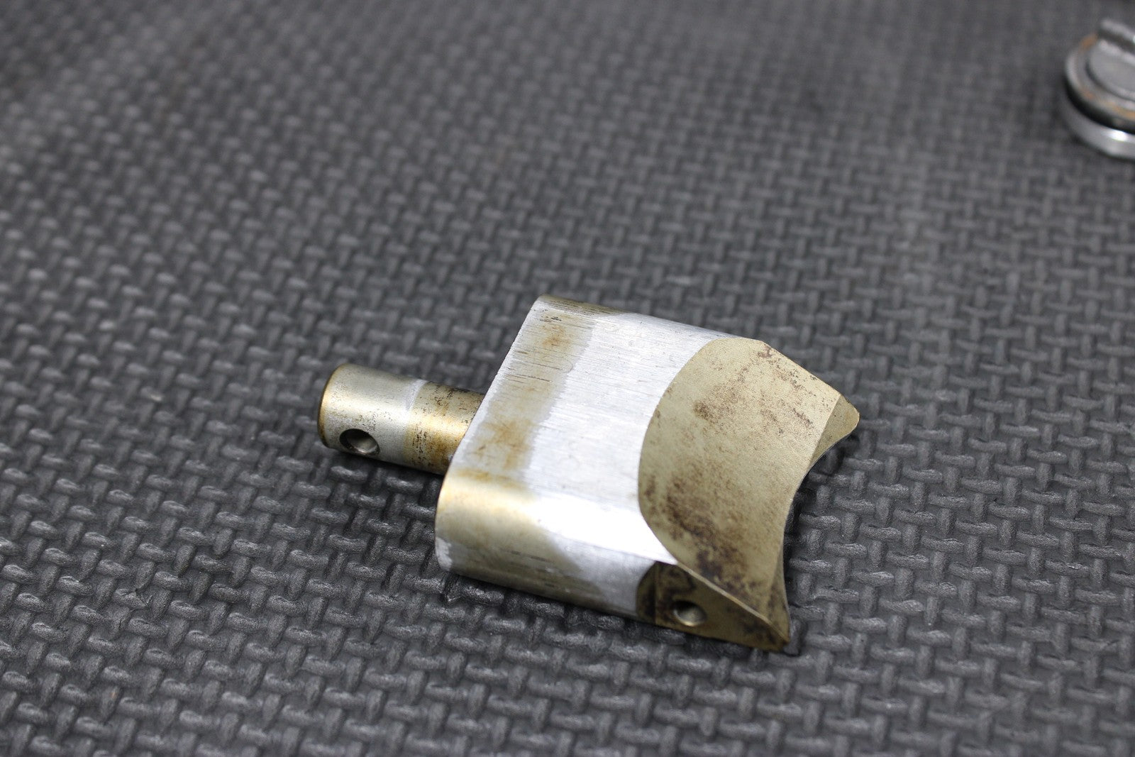 1996 SUZUKI RM250 MODEL T OEM ENGINE POWER VALVE GOVERNOR EXHAUST VALVE ASSEMBLY - hggarage