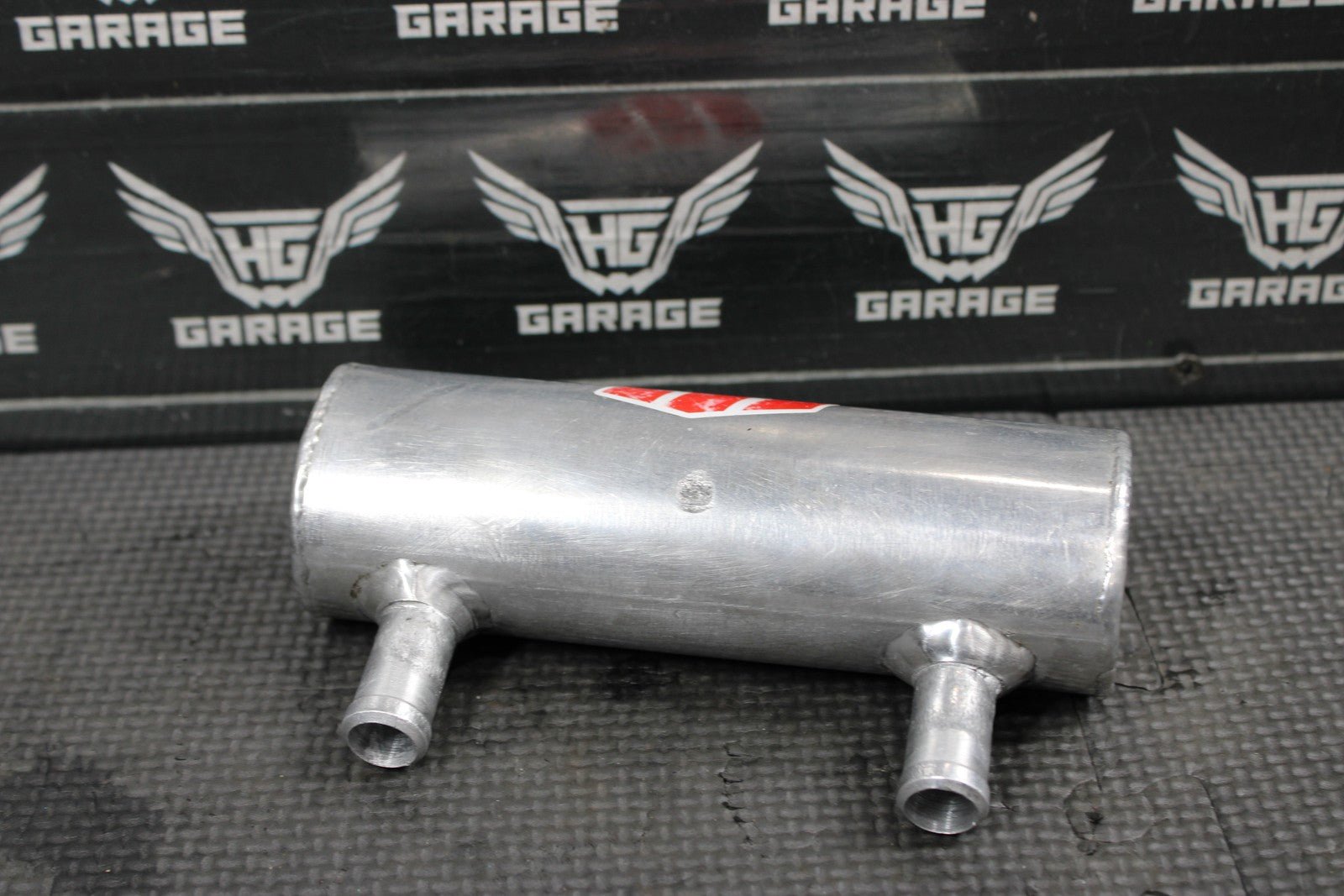 1991 87 - 06 YAMAHA BANSHEE WHITE BROS CARBURETOR INTAKE CROSS OVER PIPE BOTTLE - hggarage