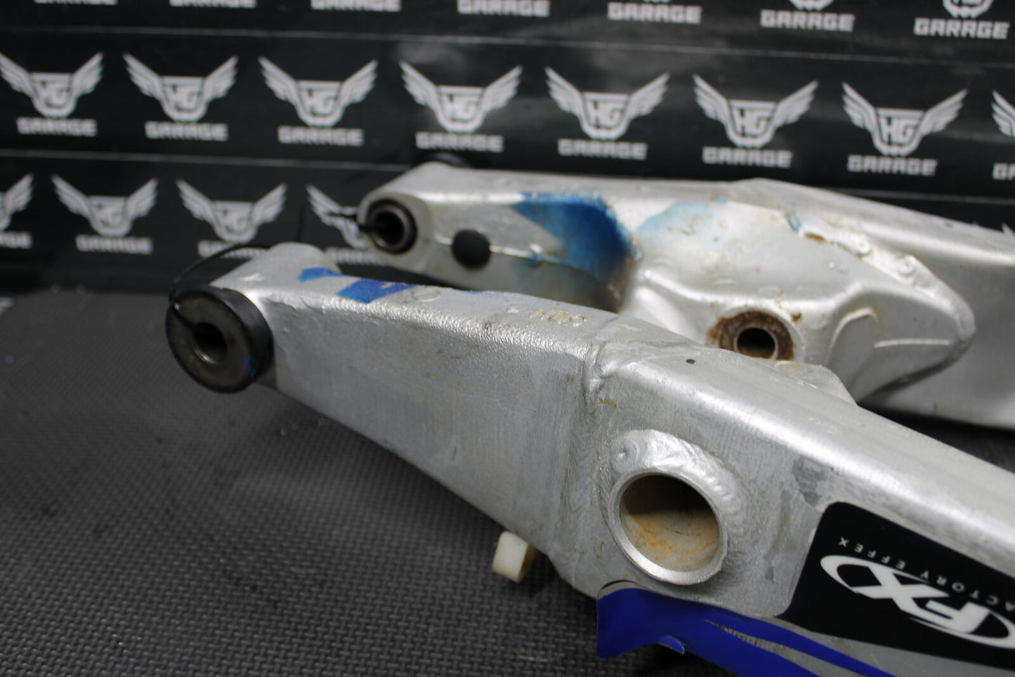 1998 YAMAHA WR400F YZ400F OEM SWINGARM SWING ARM SUSPENSION