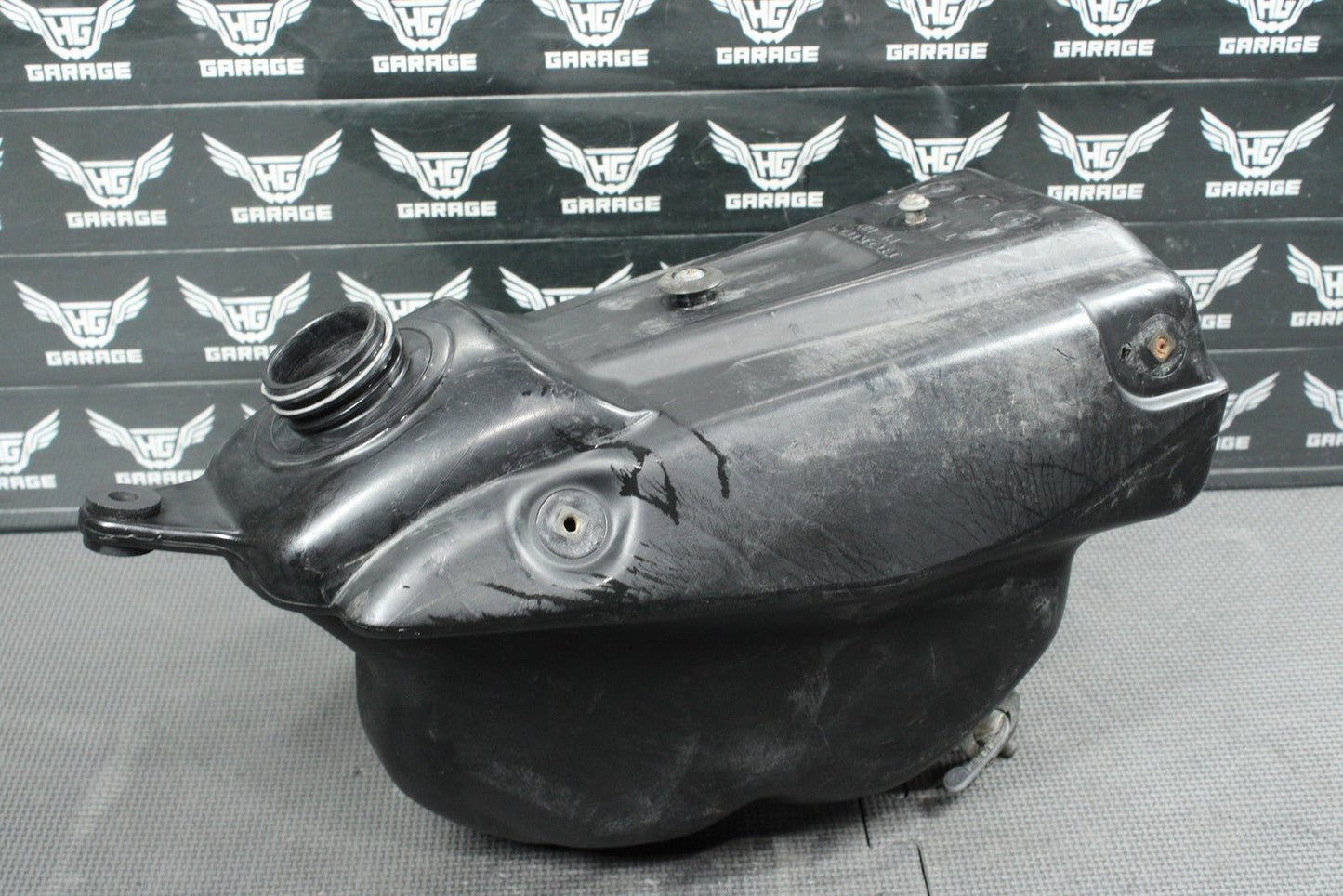 2000 HONDA CR250R OEM GAS FUEL TANK CELL PETROL RESERVOIR GAS TANK 17510 - KZ4 - J20 - hggarage