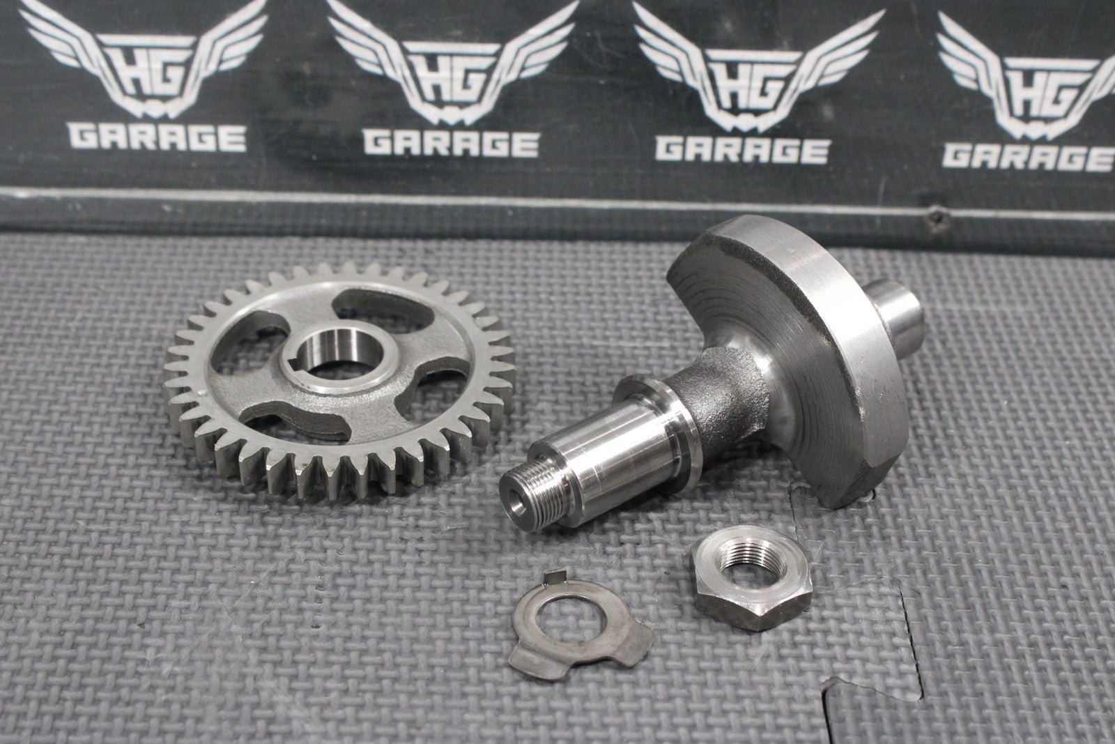 1987 YAMAHA TW200 OEM ENGINE MOTOR CRANKSHAFT BALANCER GEAR COUNTERBALANCER - hggarage