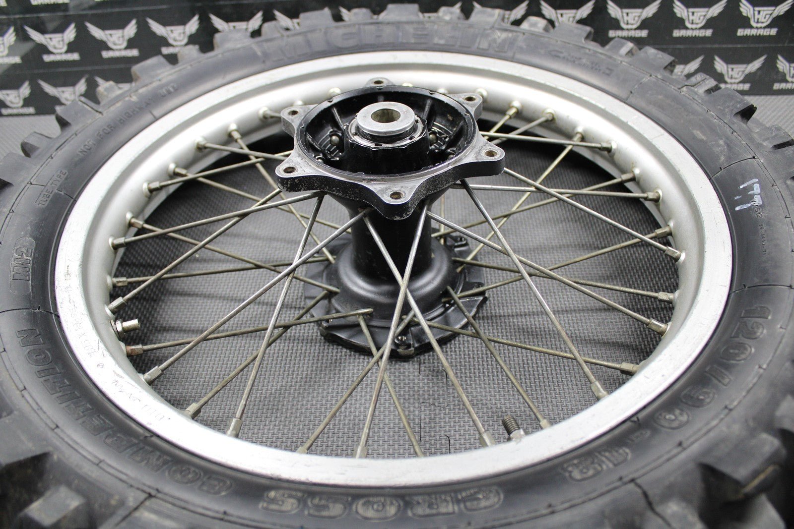 1988 HONDA CR125R OEM 18" x 1.85" REAR BACK WHEEL RIM HUB TIRE 426A5 - KS6 - 832ZA - hggarage