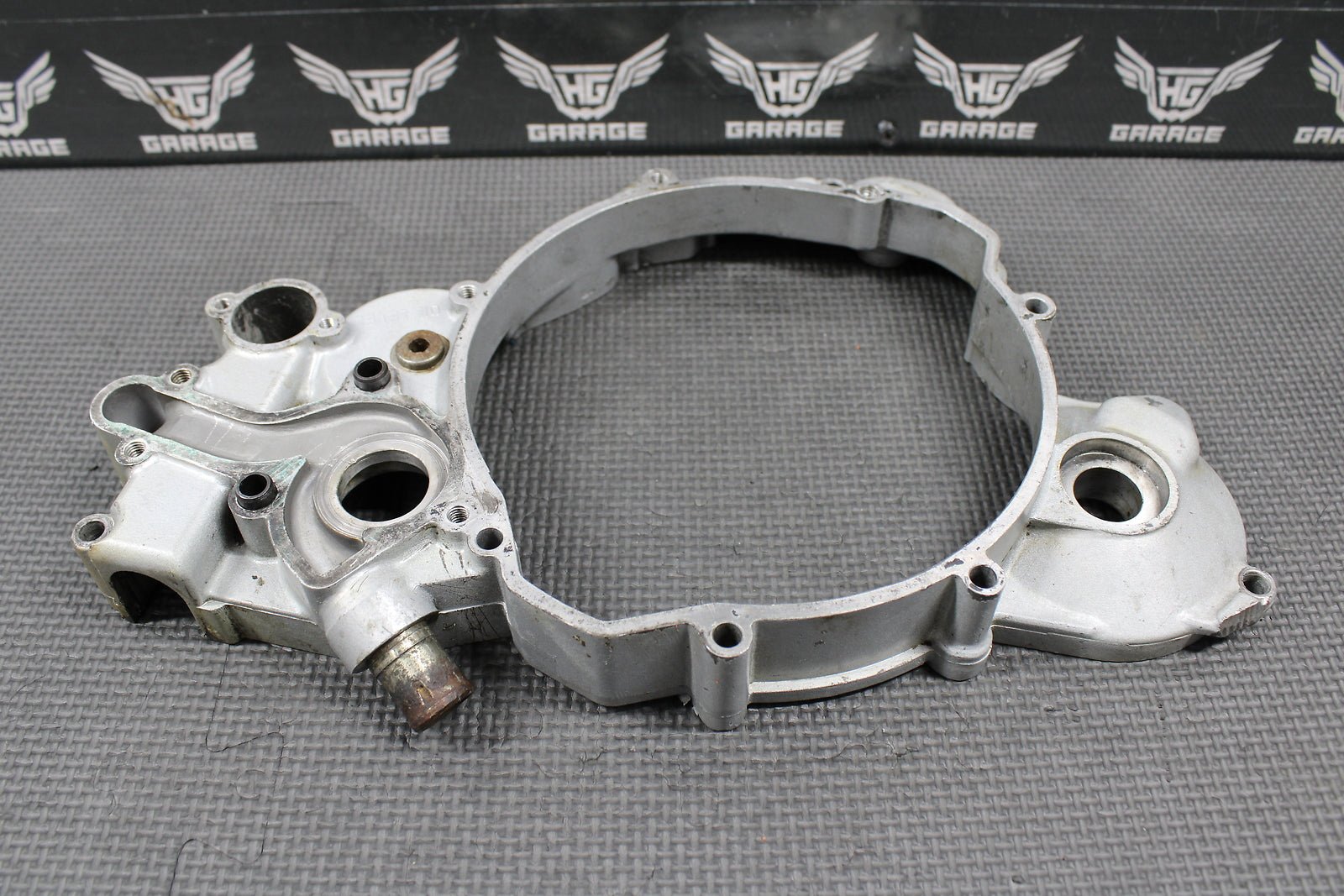 1991 KTM 91 - 97 250 300 EXC RIGHT SIDE CASE INNER CLUTCH COVER 54630001200 - hggarage
