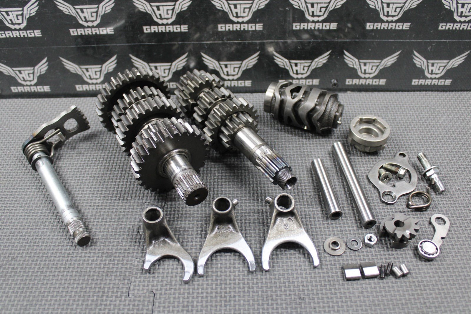 2007 KAWASAKI KX250F OEM TRANSMISSION TRANNY GEARBOX GEARS SHIFT FORKS GOOD - hggarage