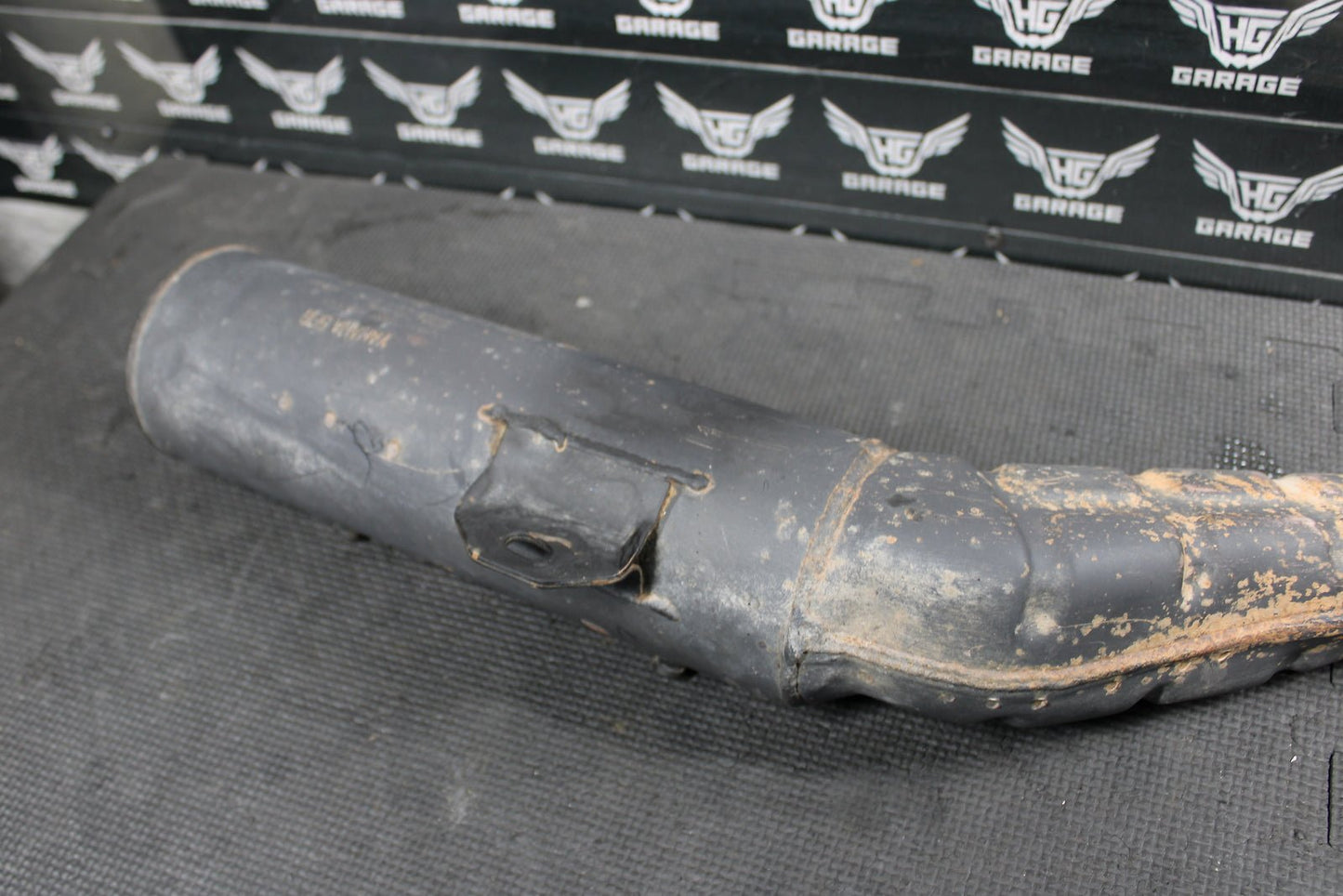 2001 YAMAHA TTR225 OEM MUFFLER EXHAUST SILENCER SLIP ON PIPE 5FG - 14711 - 00 - 00 - hggarage