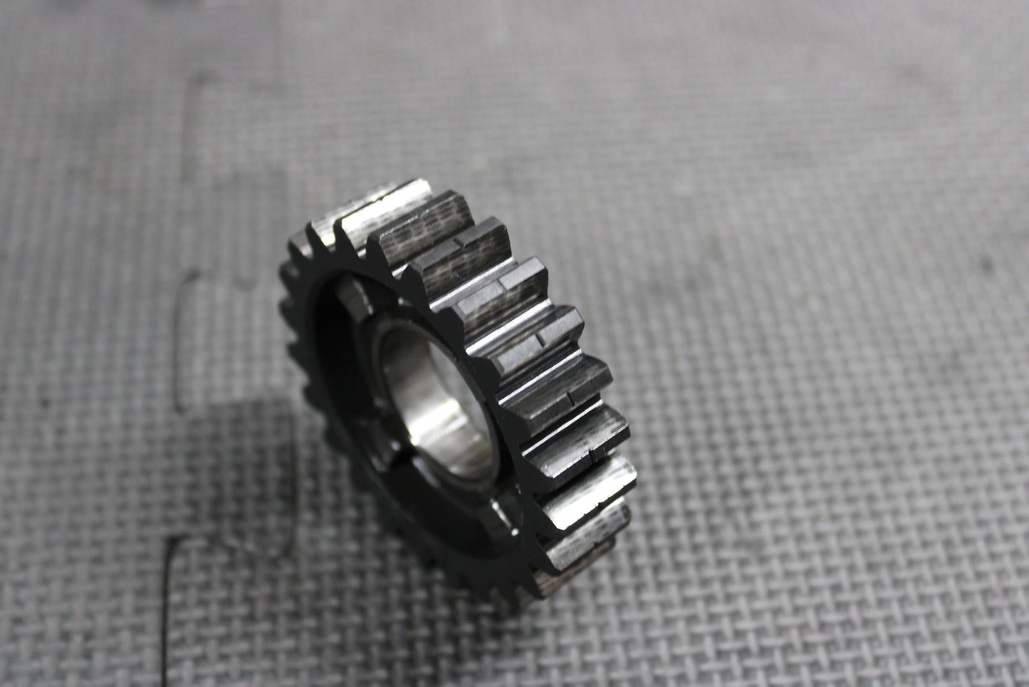 1999 HONDA CR500R OEM TRANSMISSION COUNTER SHAFT 3RD GEAR 23T 23451 - ML3 - 000 - hggarage