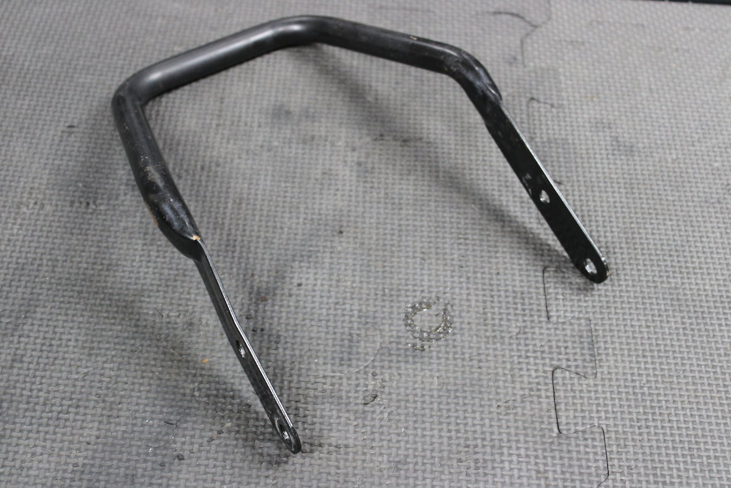 2000 Yamaha 00 - 07 TTR90 TTR90E OEM Rear Handle Standing Grab Bar 5HN - 2127A - 00 - 00 - hggarage