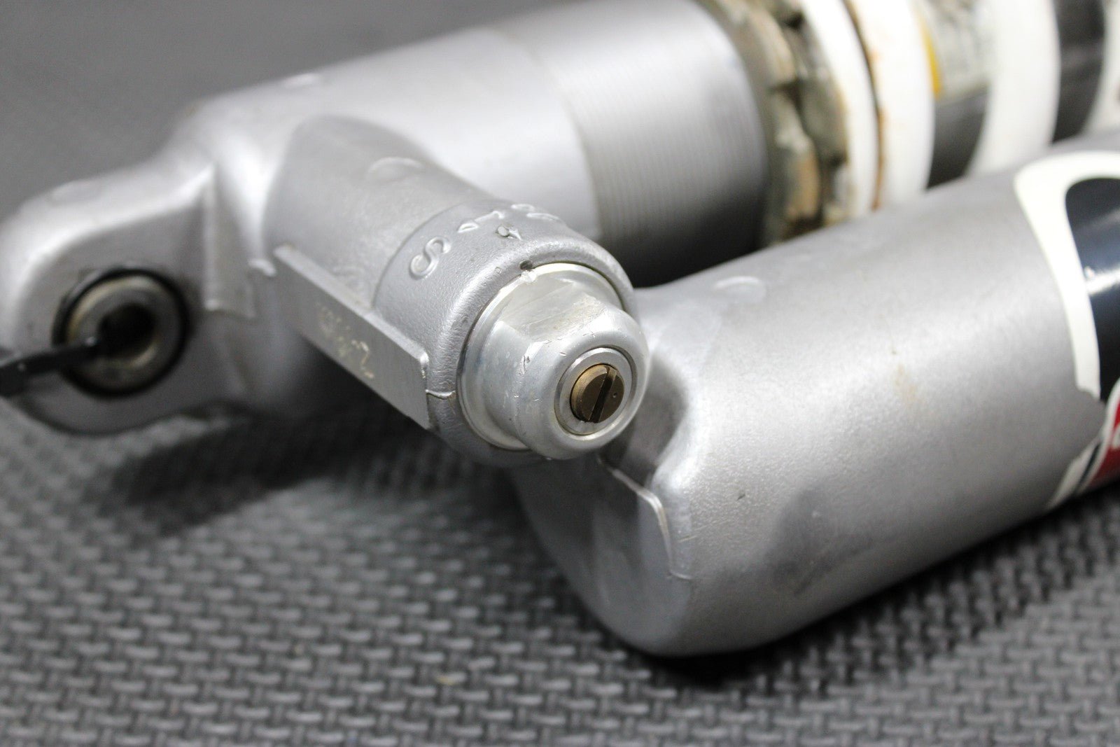 1996 KAWASAKI KX125 OEM REAR BACK SHOCK ABSORBER SUSPENSION 45014 - 1613 - 45 - hggarage
