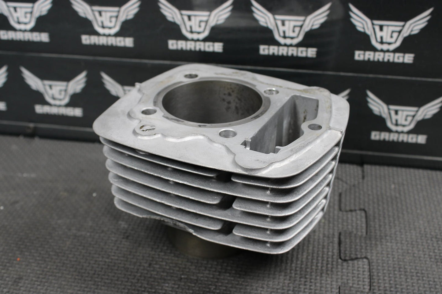 2002 HONDA XR200R 93 - 02 XR200R OEM 65.5MM BORE ENGINE MOTOR CYLINDER JUG - hggarage