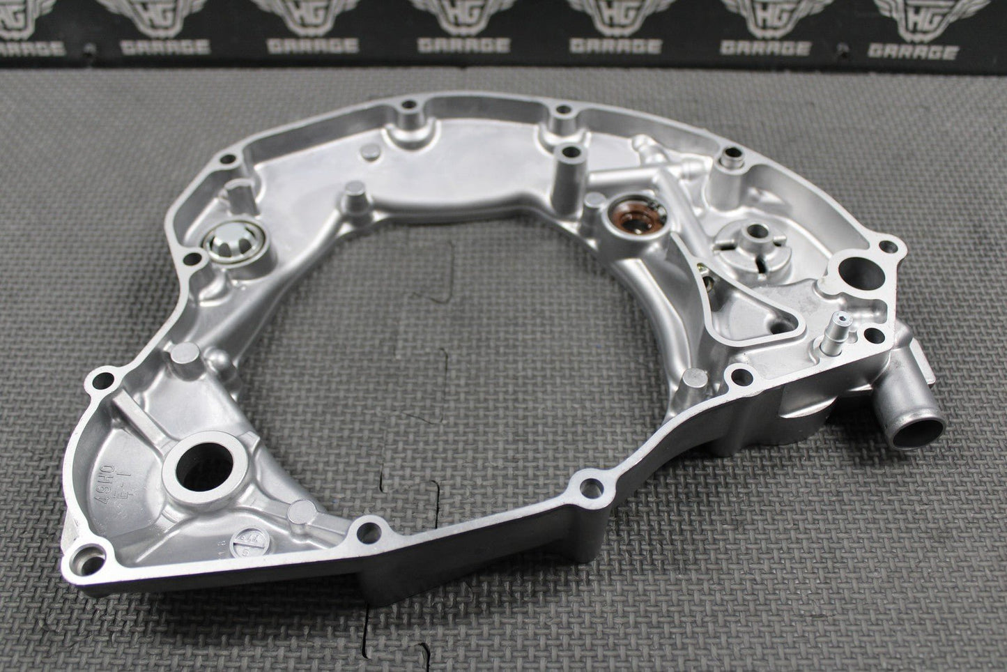 2020 SUZUKI 19 - 25 RMZ250 OEM RIGHT CRANKCASE INNER CLUTCH COVER 11340 - 49H10 GOOD - hggarage