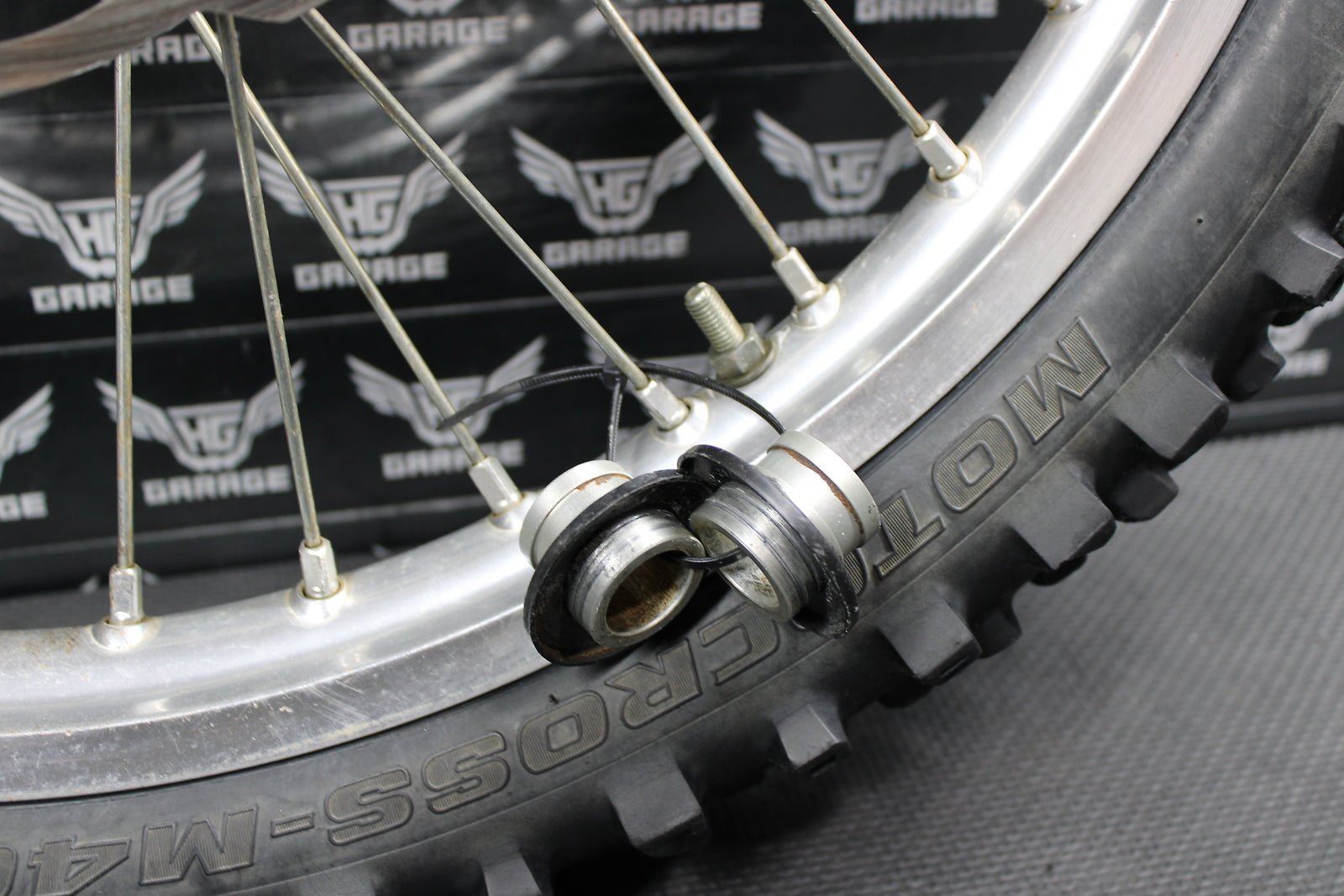 2006 Suzuki 05 - 07 RMZ450 RM450 OEM Front Wheel Rim Hub Tire Rotor Assembly - hggarage